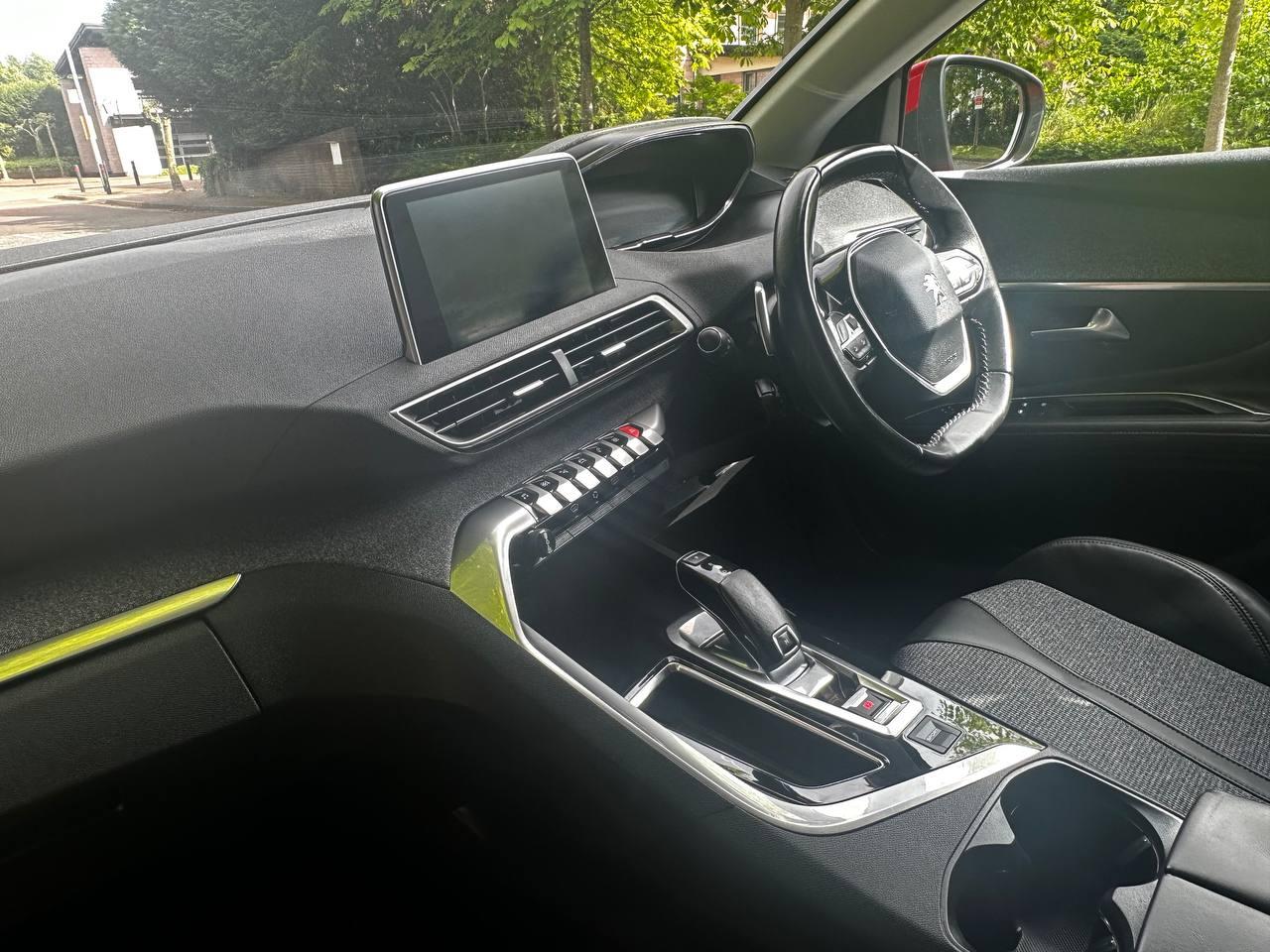 Peugeot 3008 1.2 PureTech Allure SUV 5dr Petrol EAT Euro 6 (s/s) (130 ps)