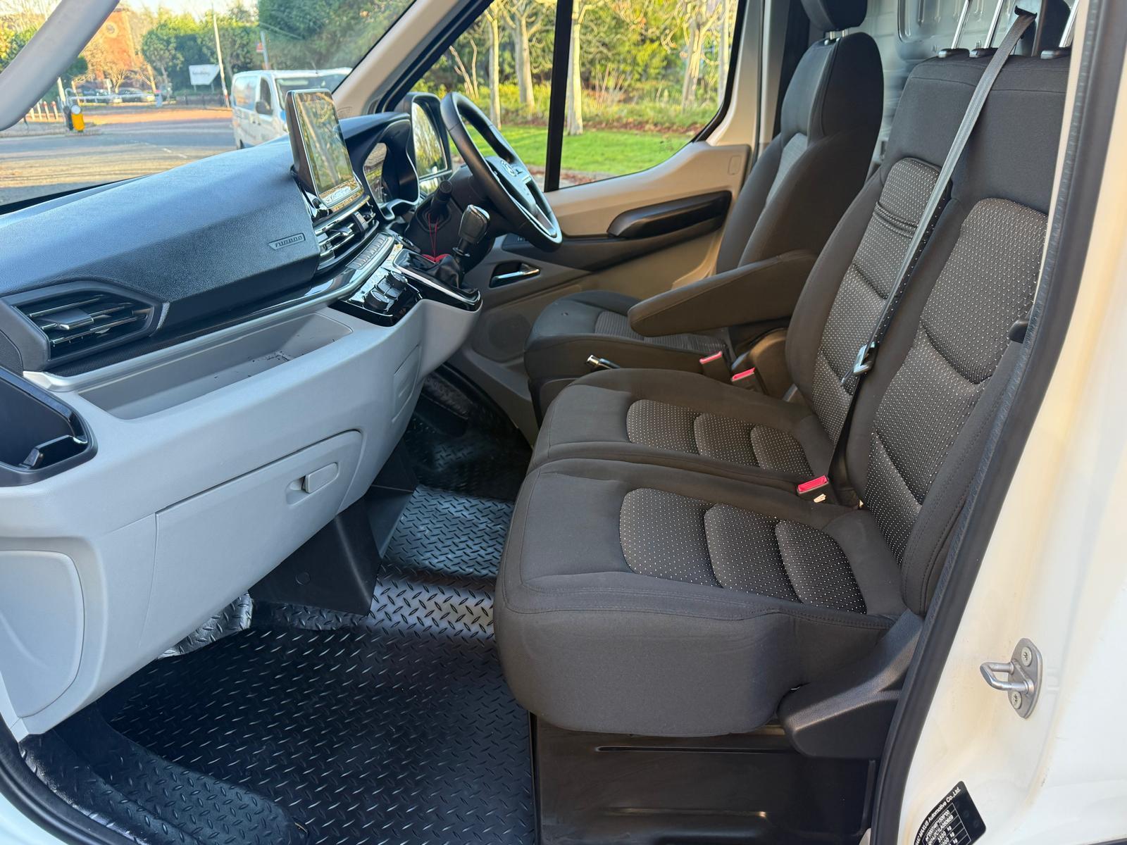 MAXUS Deliver 9 2.0 D20 LUX Panel Van 5dr Diesel Manual RWD L3 H2 Euro 6 (s/s) (163 ps)