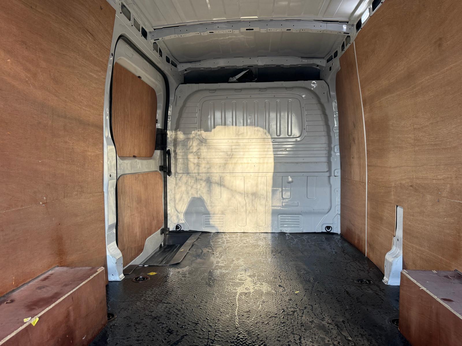 MAXUS Deliver 9 2.0 D20 LUX Panel Van 5dr Diesel Manual RWD L3 H2 Euro 6 (s/s) (163 ps)