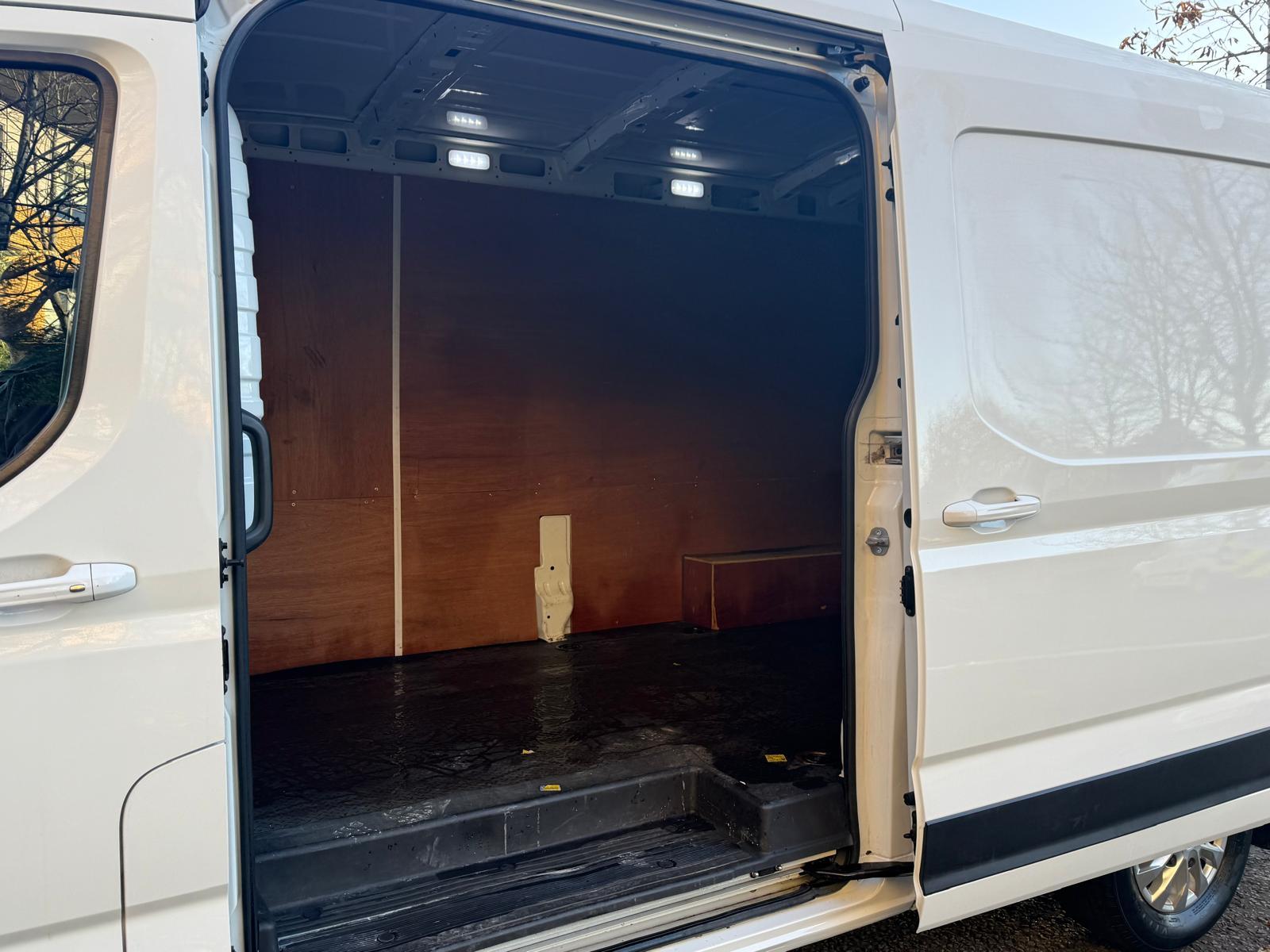 MAXUS Deliver 9 2.0 D20 LUX Panel Van 5dr Diesel Manual RWD L3 H2 Euro 6 (s/s) (163 ps)