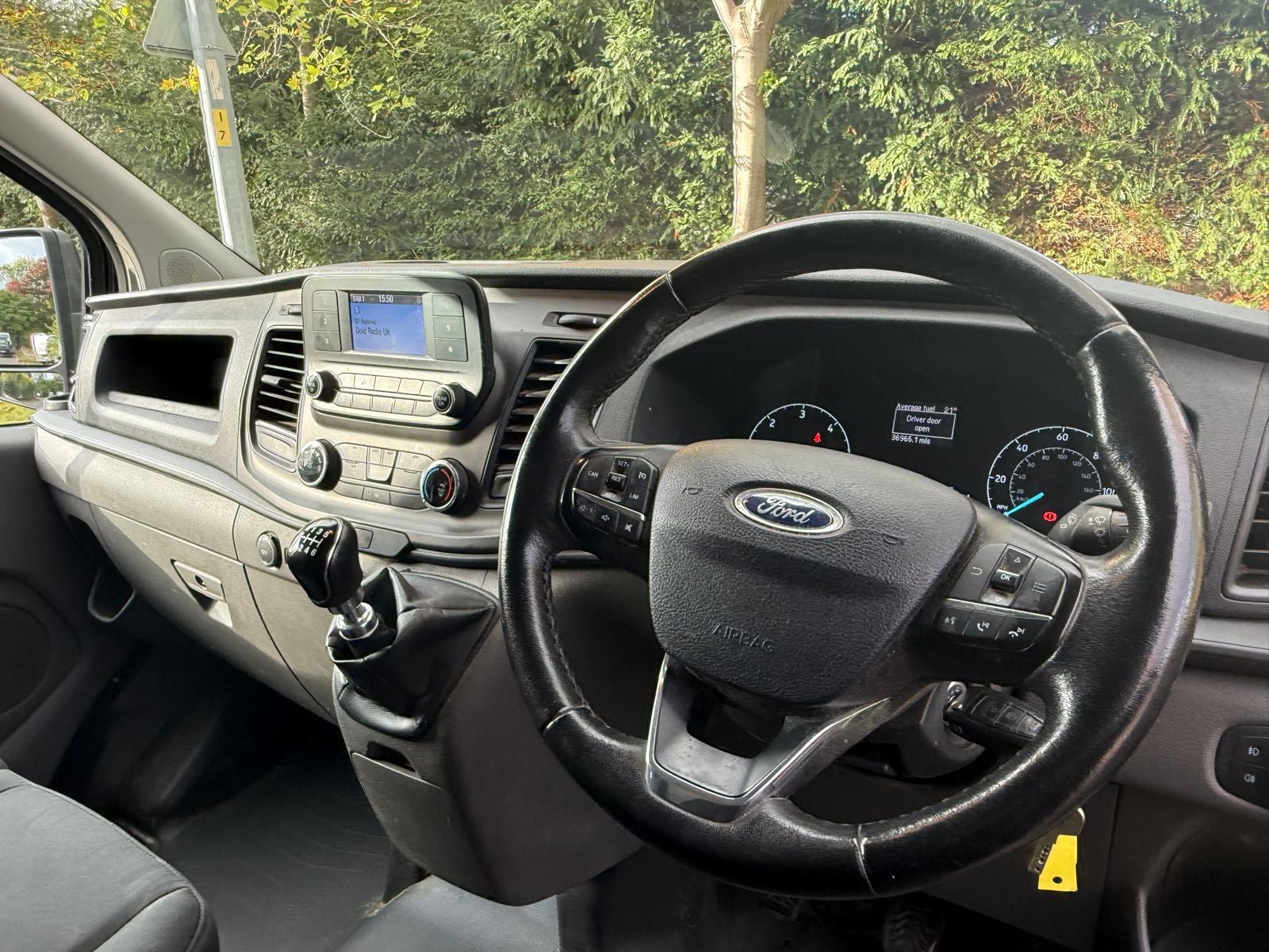 Ford Transit Custom 2.0 300 EcoBlue Trend Panel Van 5dr Diesel Manual L2 H1 Euro 6 (130 ps)