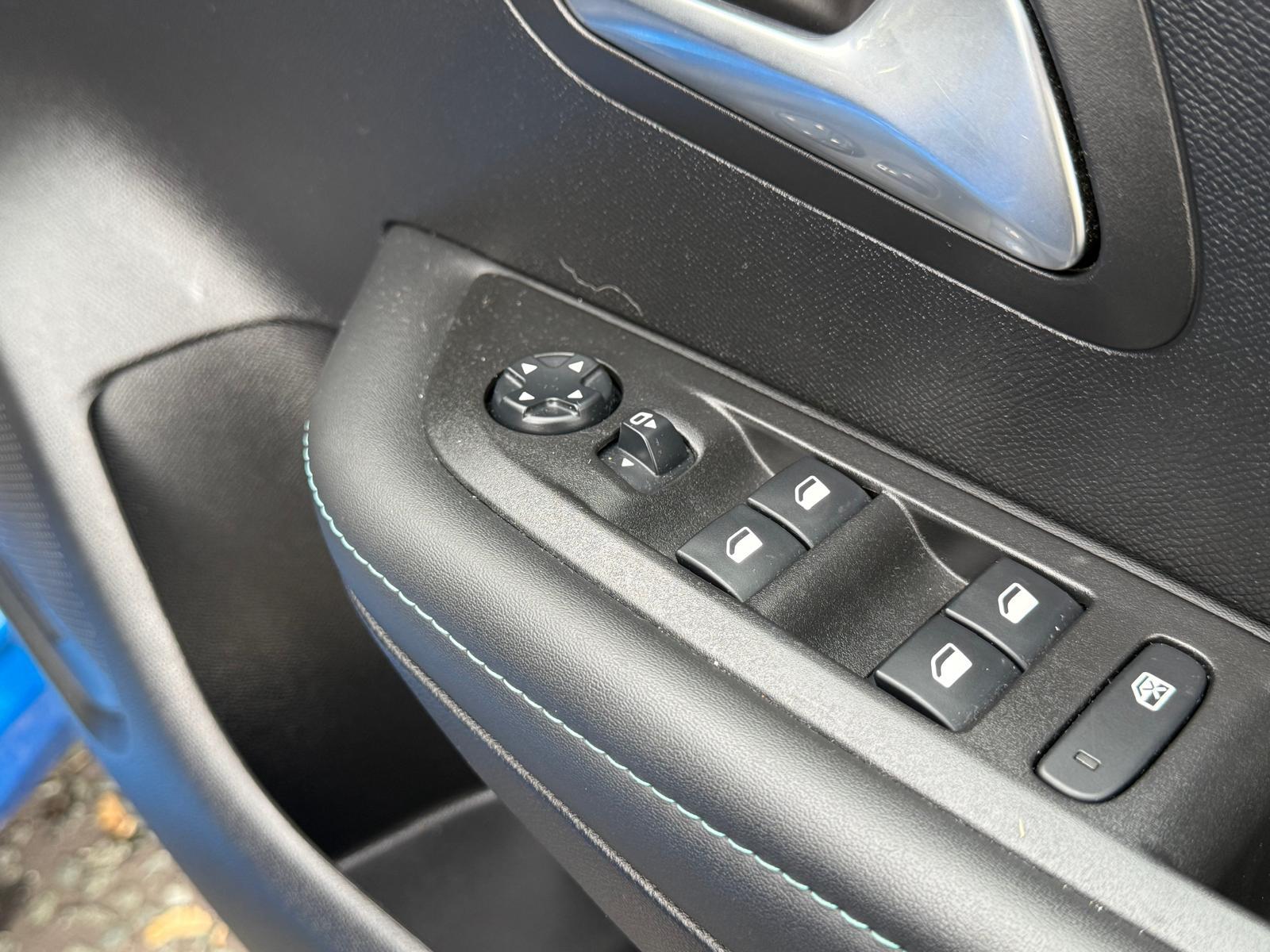 Peugeot 208 1.2 PureTech Allure Hatchback 5dr Petrol Manual Euro 6 (s/s) (100 ps)