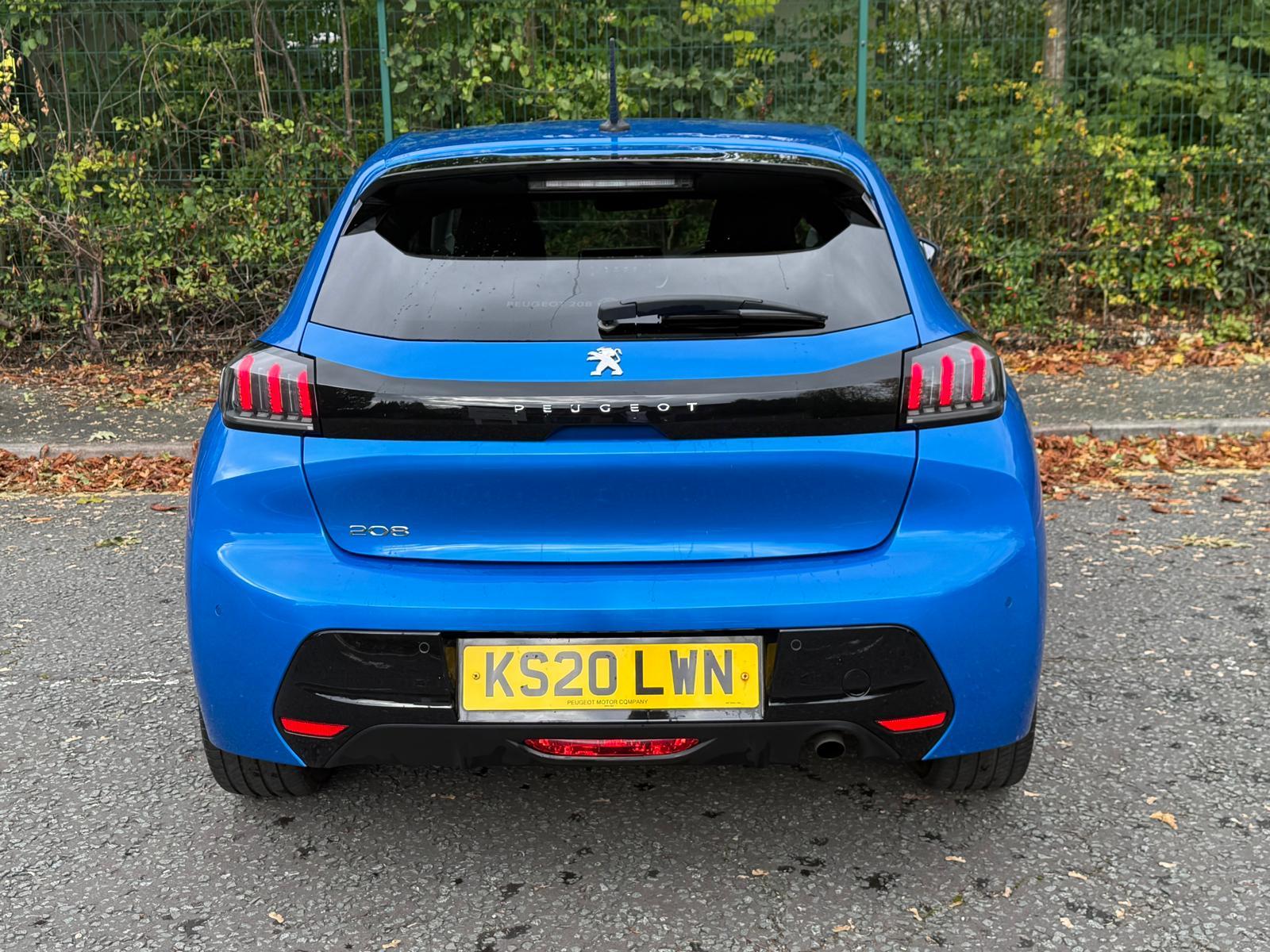 Peugeot 208 1.2 PureTech Allure Hatchback 5dr Petrol Manual Euro 6 (s/s) (100 ps)