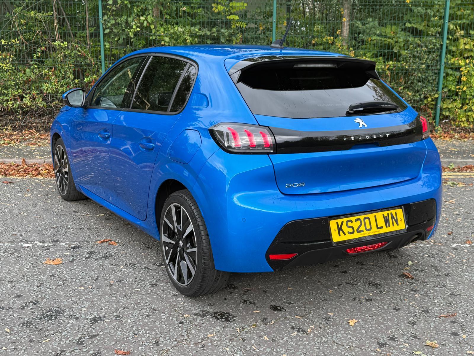 Peugeot 208 1.2 PureTech Allure Hatchback 5dr Petrol Manual Euro 6 (s/s) (100 ps)