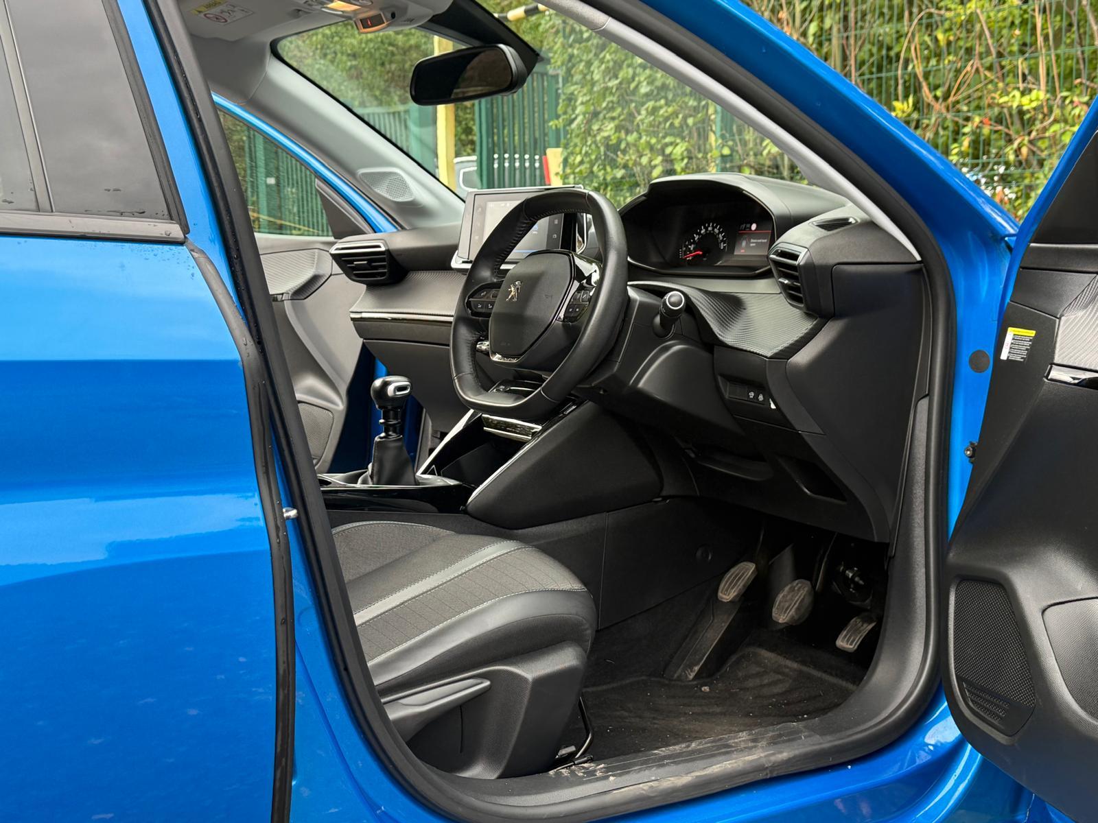 Peugeot 208 1.2 PureTech Allure Hatchback 5dr Petrol Manual Euro 6 (s/s) (100 ps)