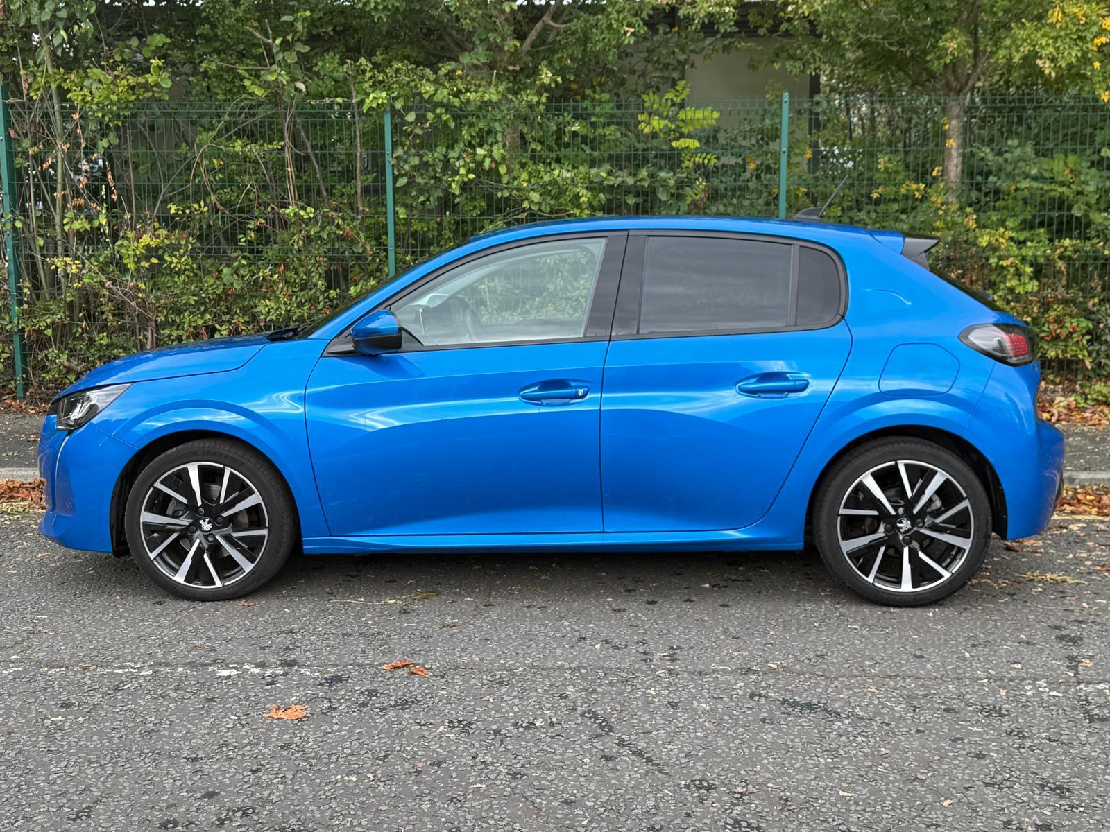 Peugeot 208 1.2 PureTech Allure Hatchback 5dr Petrol Manual Euro 6 (s/s) (100 ps)