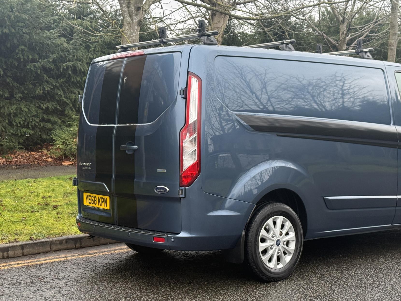 Ford Transit Custom 2.0 280 EcoBlue Limited Panel Van 5dr Diesel Manual L1 H1 Euro 6 (130 ps)