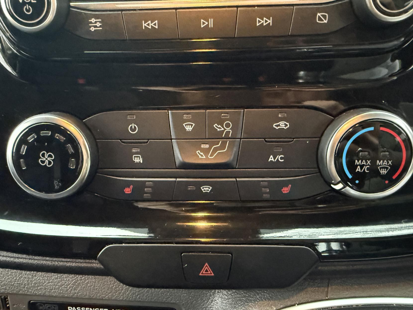 Ford Transit Custom 2.0 280 EcoBlue Limited Panel Van 5dr Diesel Manual L1 H1 Euro 6 (130 ps)