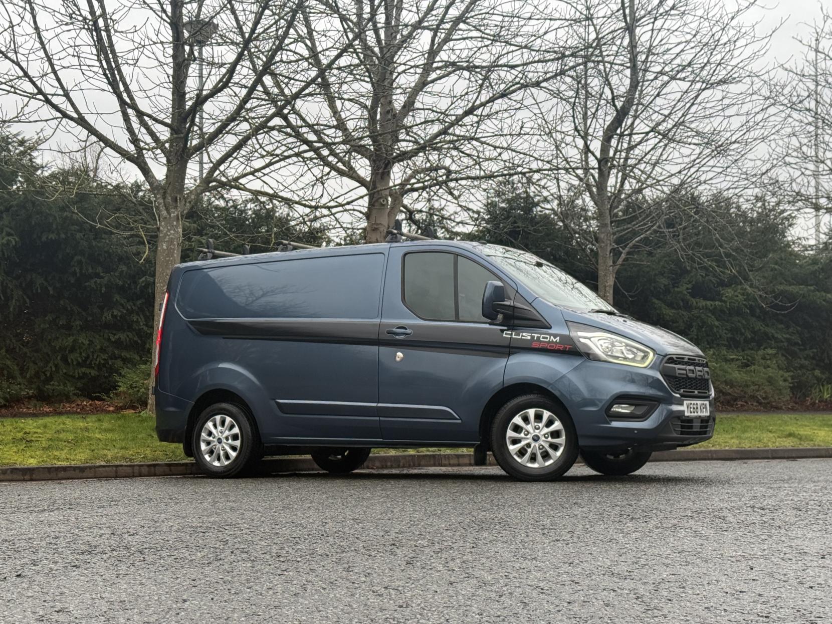 Ford Transit Custom 2.0 280 EcoBlue Limited Panel Van 5dr Diesel Manual L1 H1 Euro 6 (130 ps)