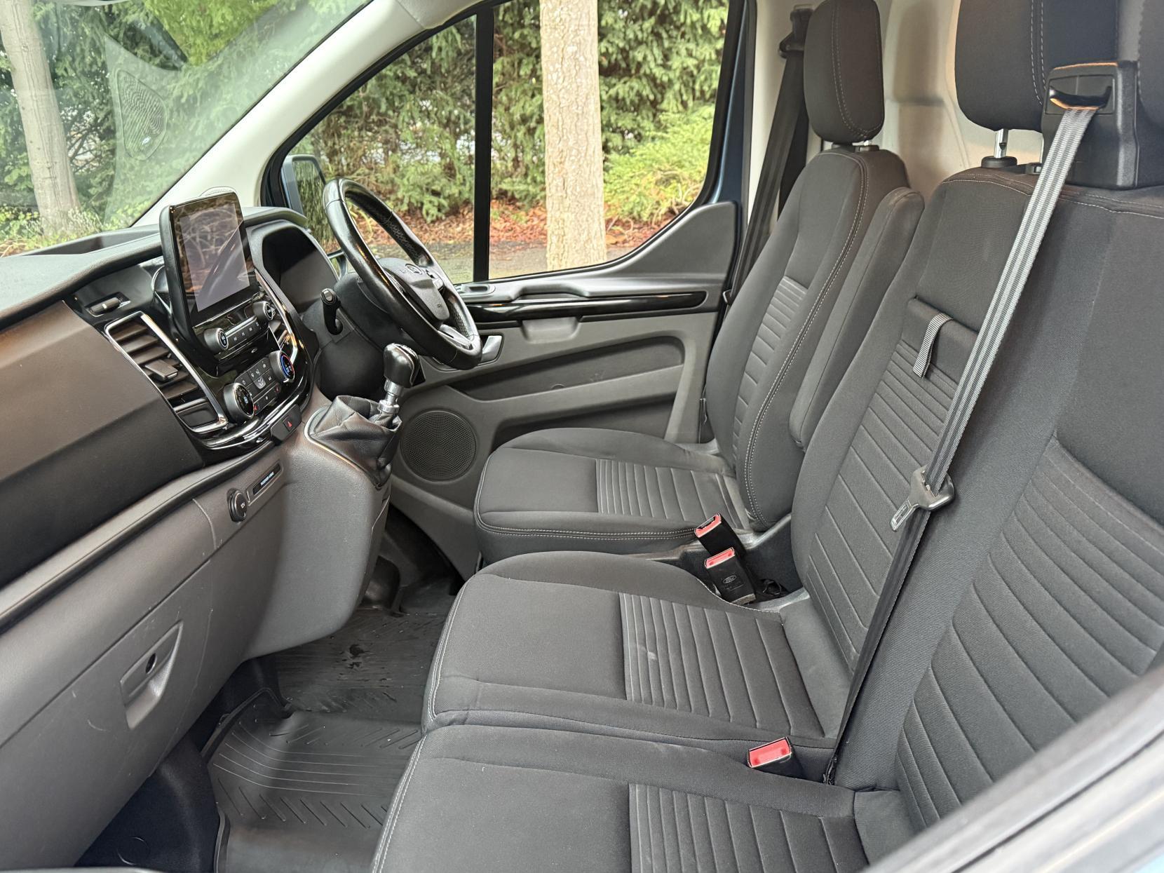 Ford Transit Custom 2.0 280 EcoBlue Limited Panel Van 5dr Diesel Manual L1 H1 Euro 6 (130 ps)