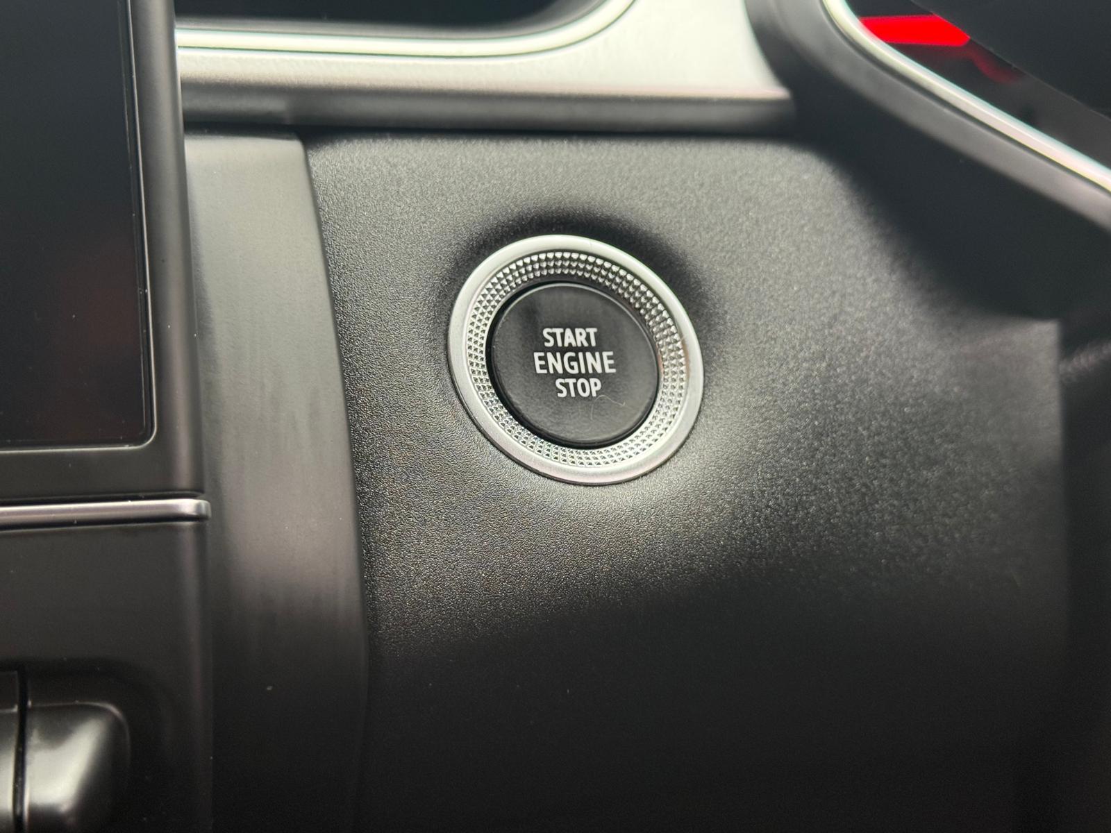 Renault Captur 1.5 Blue dCi Iconic SUV 5dr Diesel Manual Euro 6 (s/s) (95 ps)