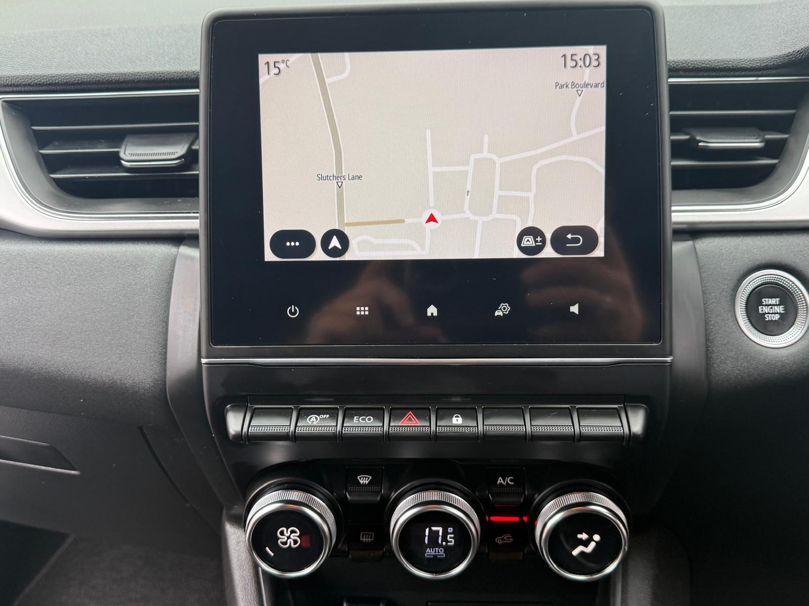 Renault Captur 1.5 Blue dCi Iconic SUV 5dr Diesel Manual Euro 6 (s/s) (95 ps)