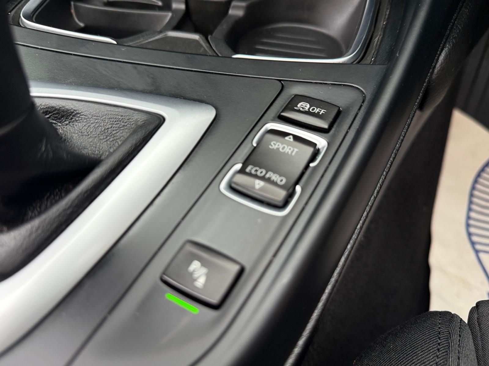 BMW 2 Series 2.0 220d Sport Convertible 2dr Diesel Auto Euro 6 (s/s) (190 ps)