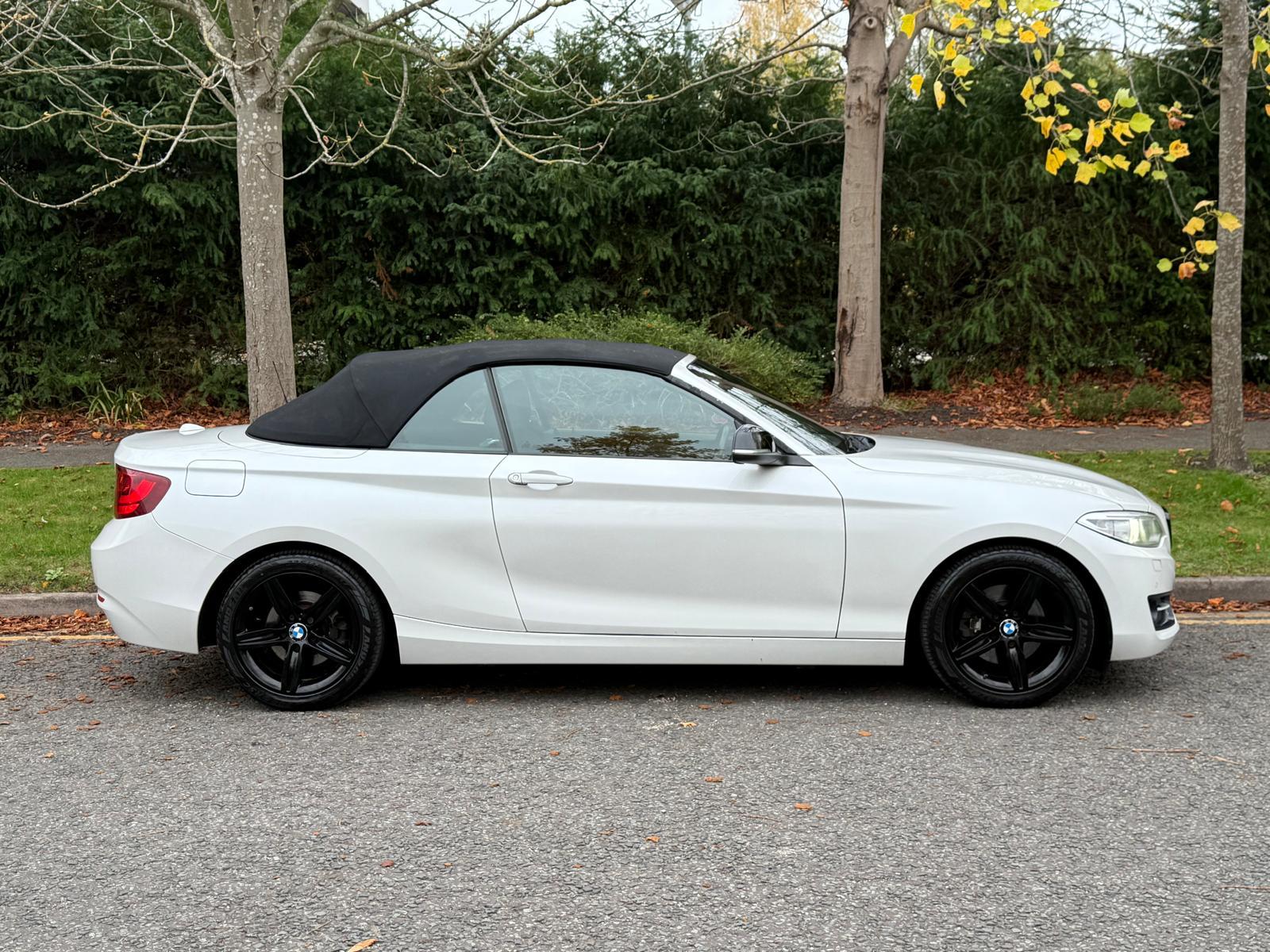 BMW 2 Series 2.0 220d Sport Convertible 2dr Diesel Auto Euro 6 (s/s) (190 ps)