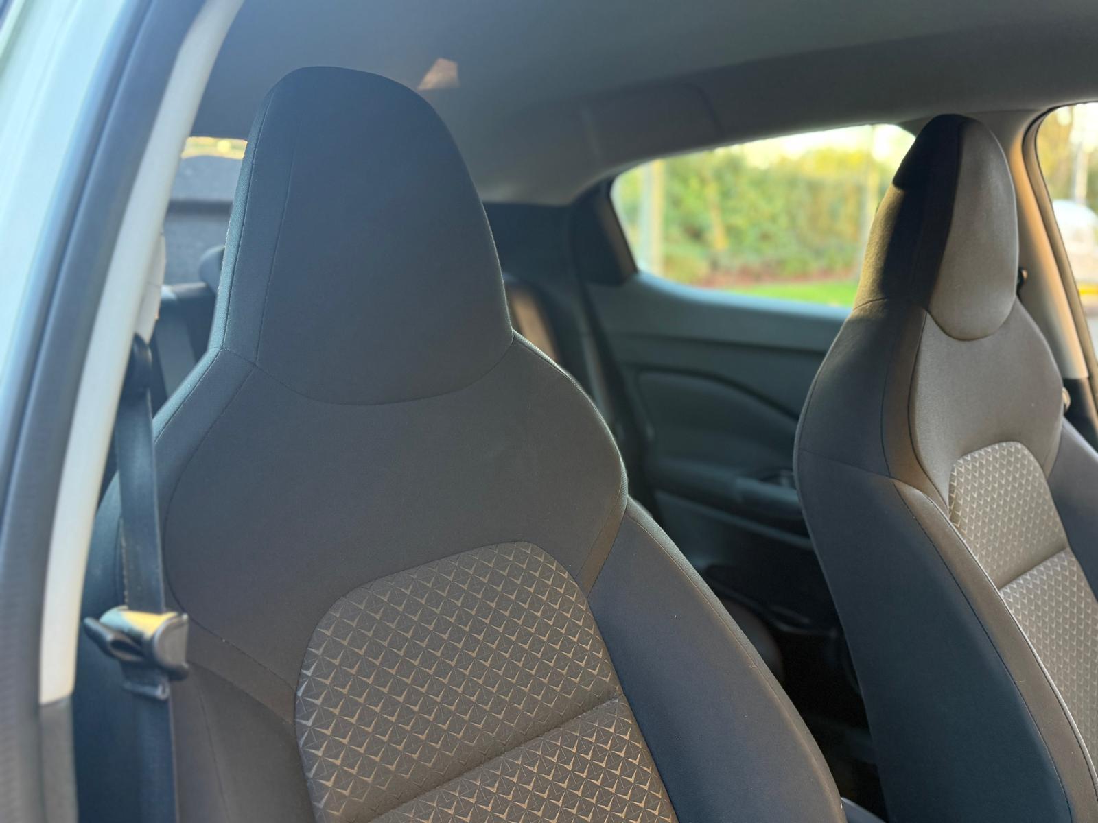 Nissan Juke 1.0 DIG-T Acenta SUV 5dr Petrol Manual Euro 6 (s/s) (114 ps)