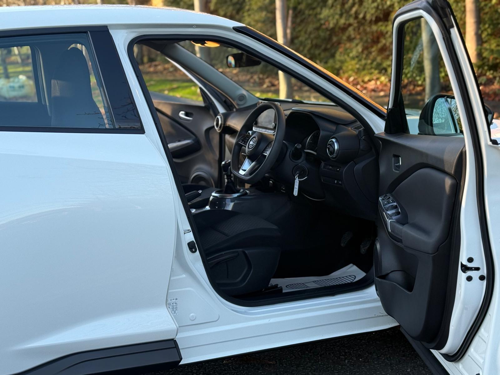 Nissan Juke 1.0 DIG-T Acenta SUV 5dr Petrol Manual Euro 6 (s/s) (114 ps)