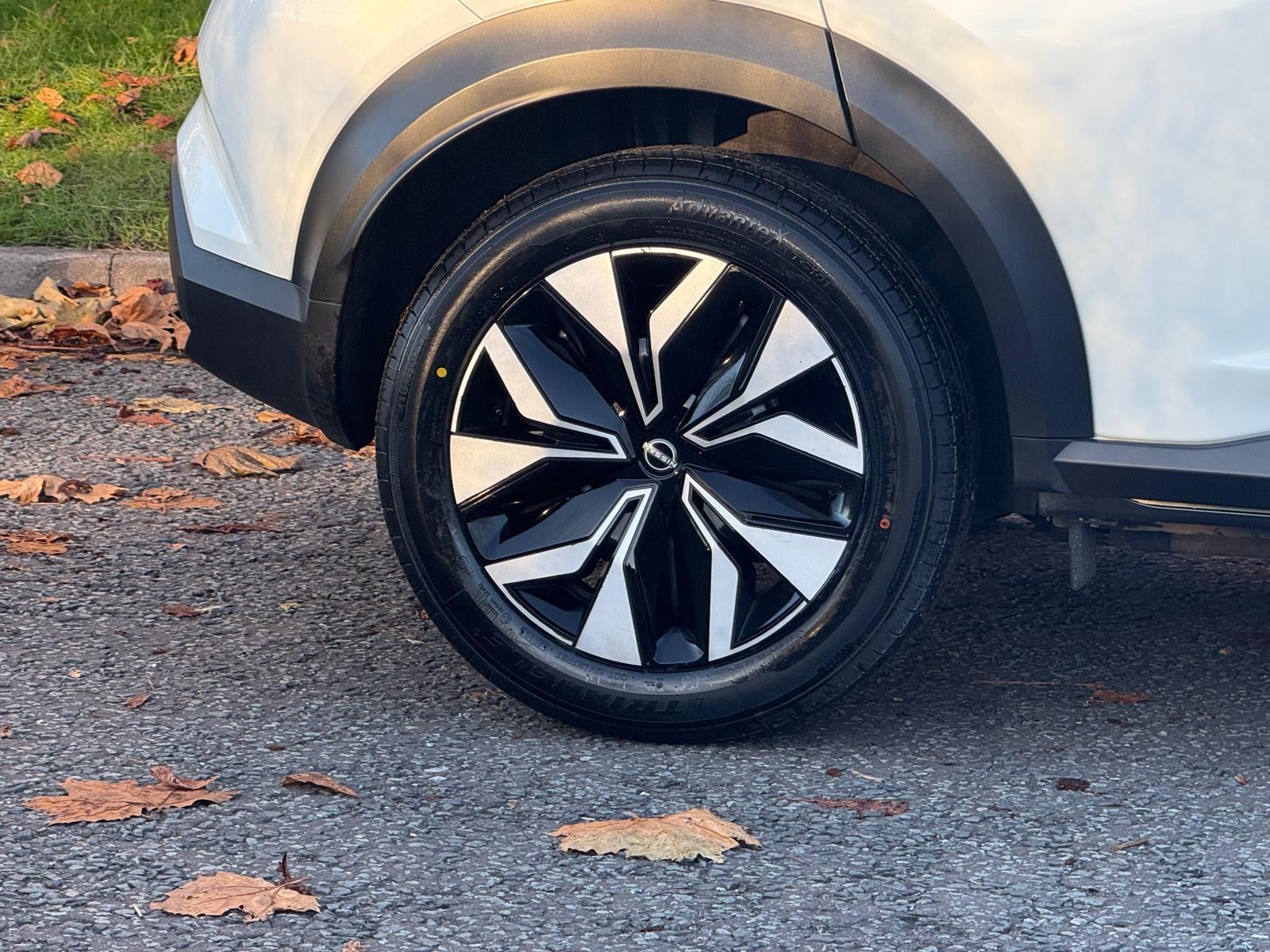 Nissan Juke 1.0 DIG-T Acenta SUV 5dr Petrol Manual Euro 6 (s/s) (114 ps)