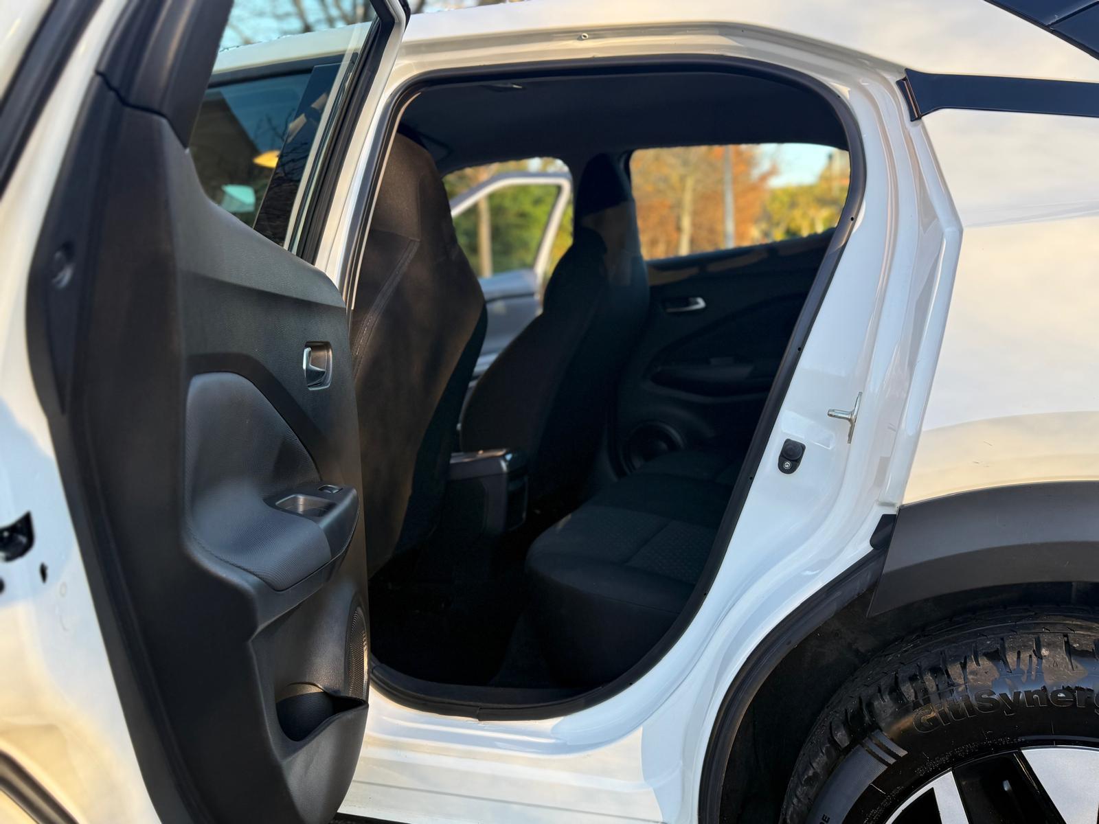 Nissan Juke 1.0 DIG-T Acenta SUV 5dr Petrol Manual Euro 6 (s/s) (114 ps)