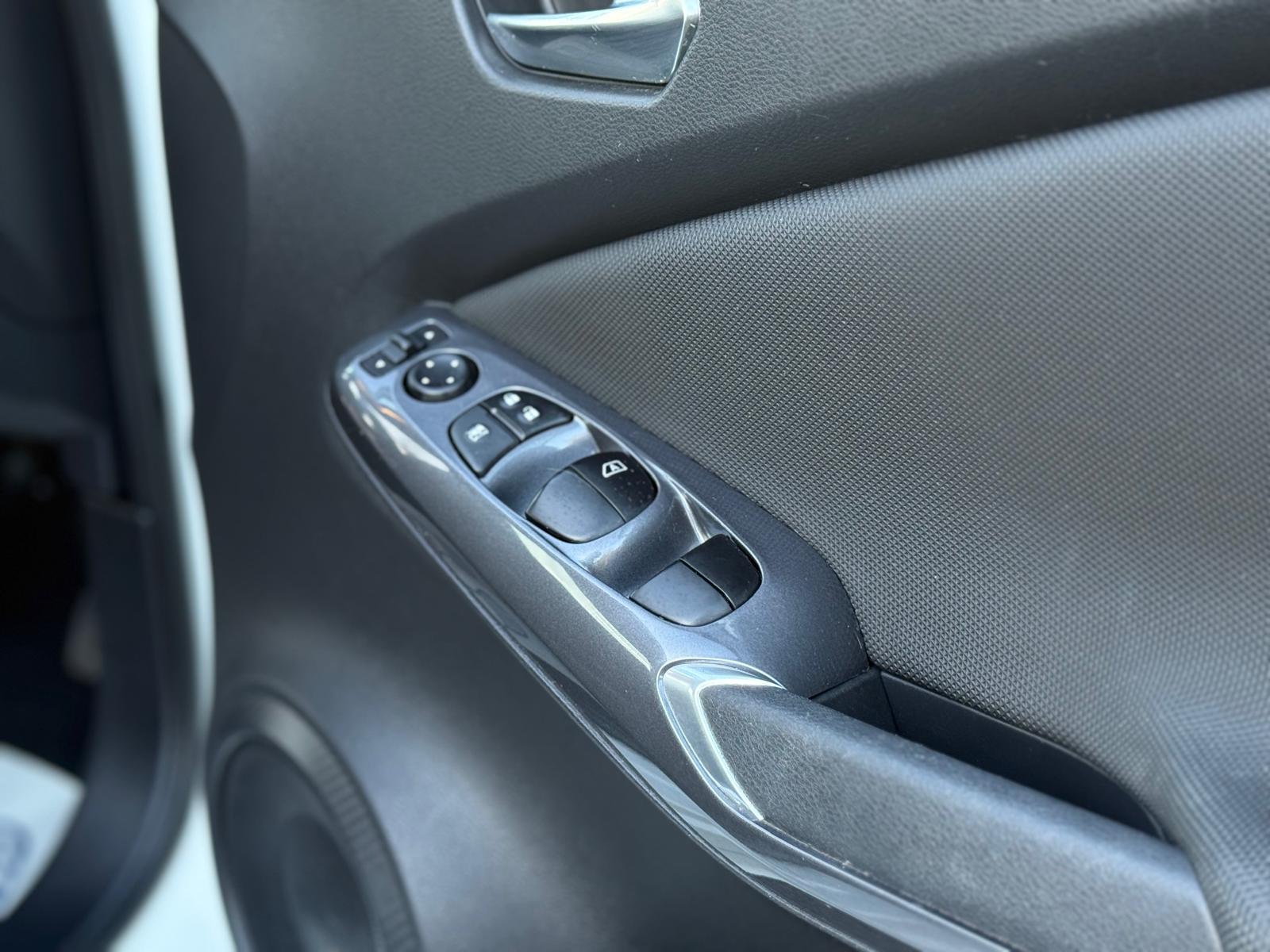 Nissan Juke 1.0 DIG-T Acenta SUV 5dr Petrol Manual Euro 6 (s/s) (114 ps)