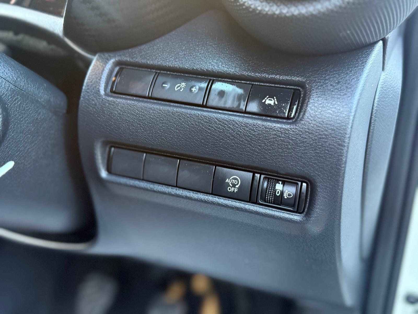 Nissan Juke 1.0 DIG-T Acenta SUV 5dr Petrol Manual Euro 6 (s/s) (114 ps)