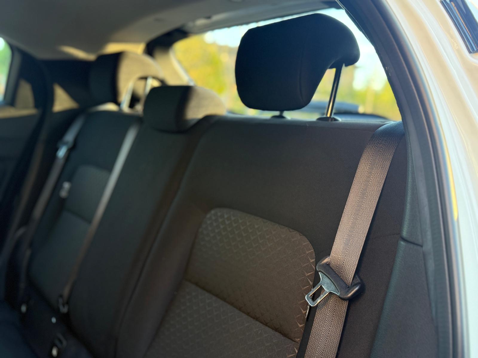 Nissan Juke 1.0 DIG-T Acenta SUV 5dr Petrol Manual Euro 6 (s/s) (114 ps)