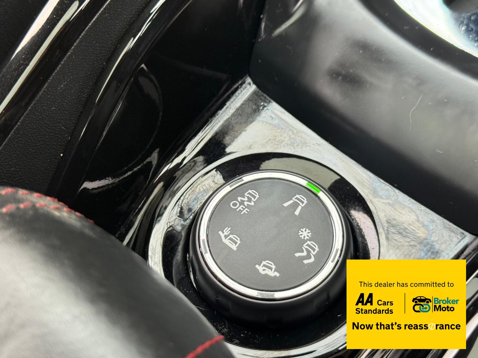 Peugeot 2008 1.2 GT Line SUV (2016 - 2020)