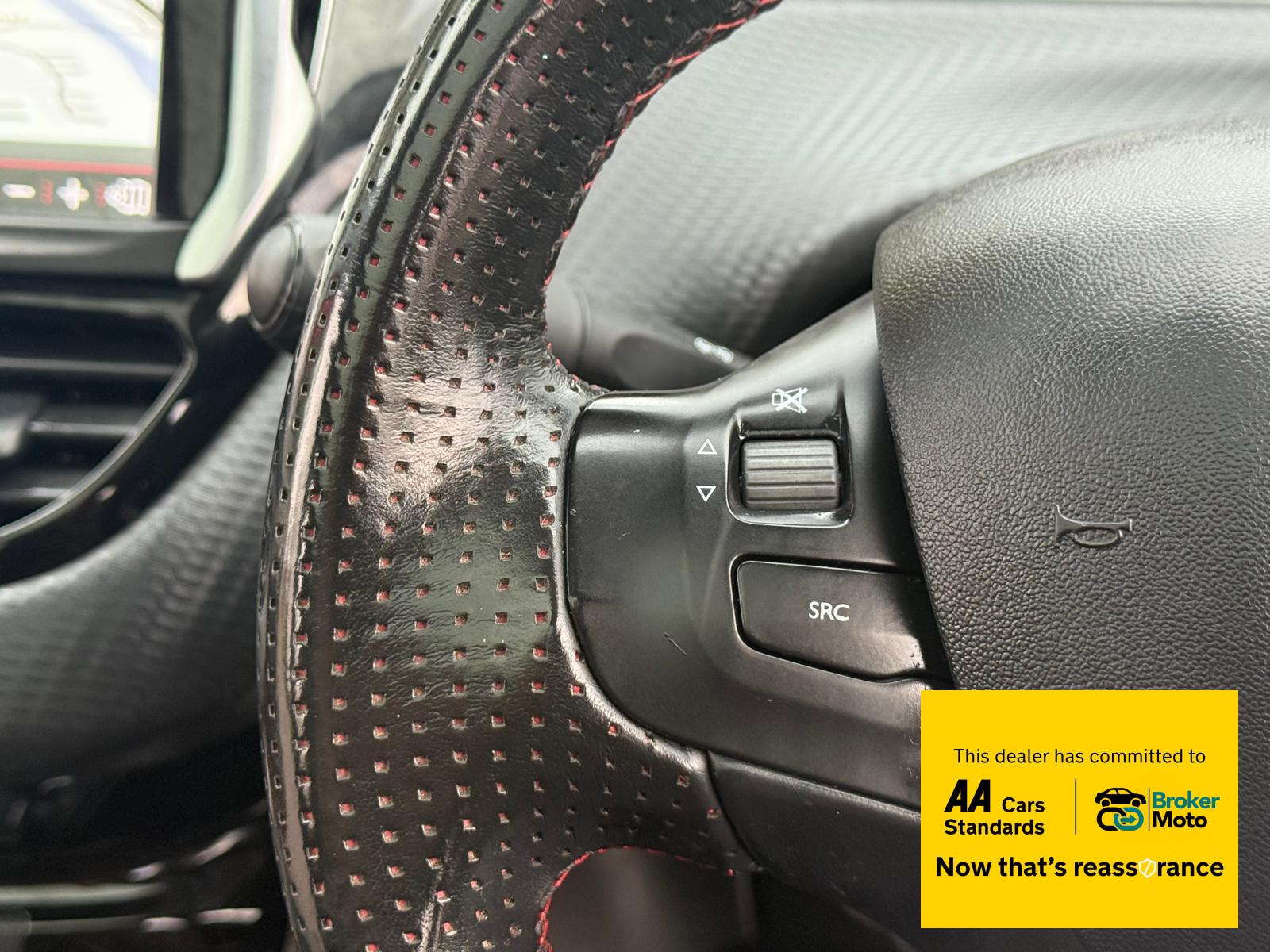 Peugeot 2008 1.2 GT Line SUV (2016 - 2020)