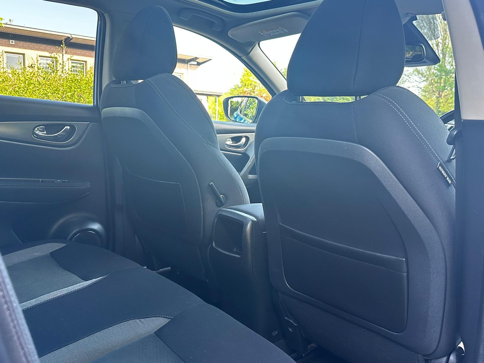 Nissan Qashqai 1.2 DIG-T N-Connecta SUV 5dr Petrol Manual Euro 6 (s/s) (115 ps)