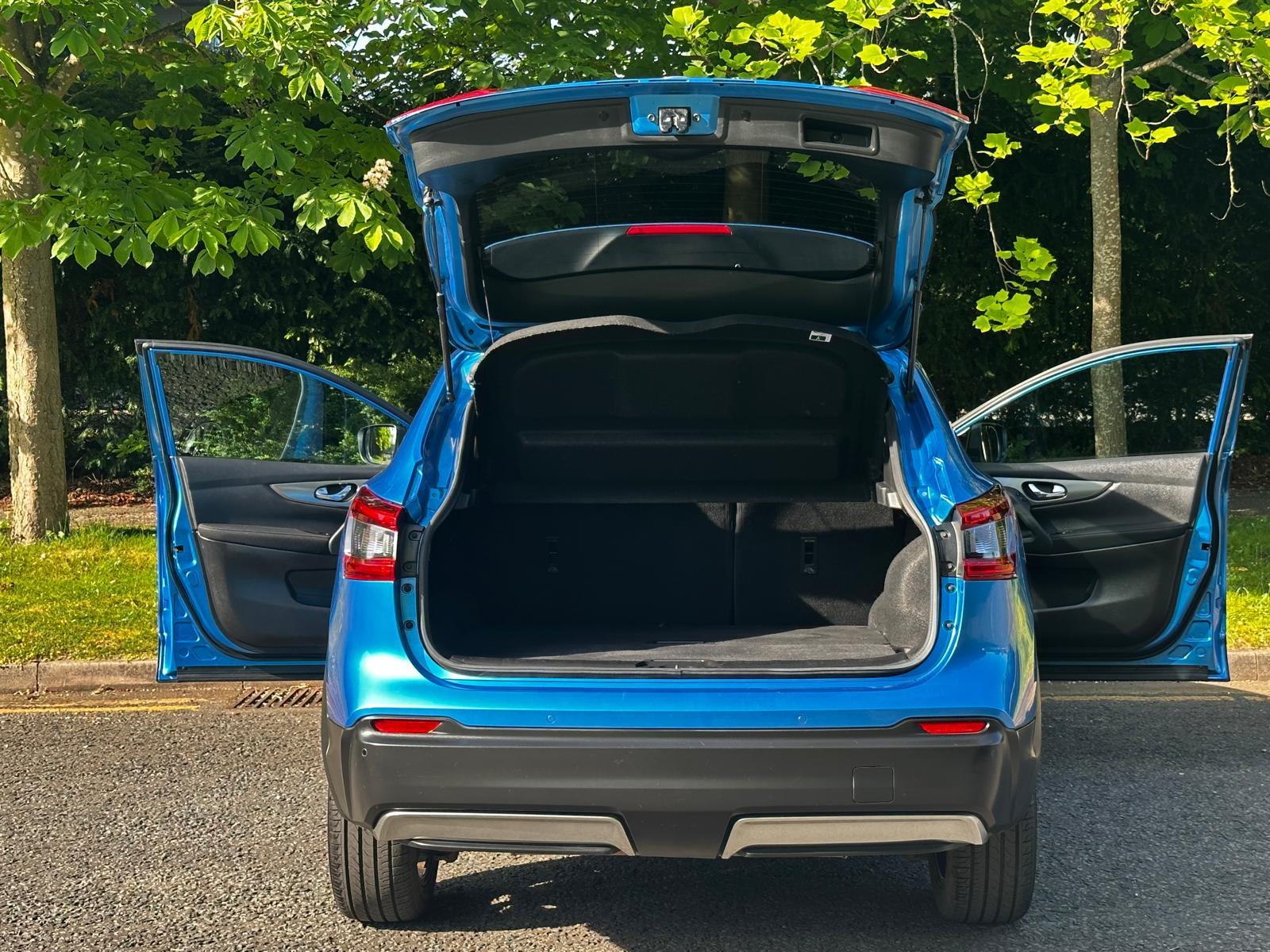 Nissan Qashqai 1.2 DIG-T N-Connecta SUV 5dr Petrol Manual Euro 6 (s/s) (115 ps)