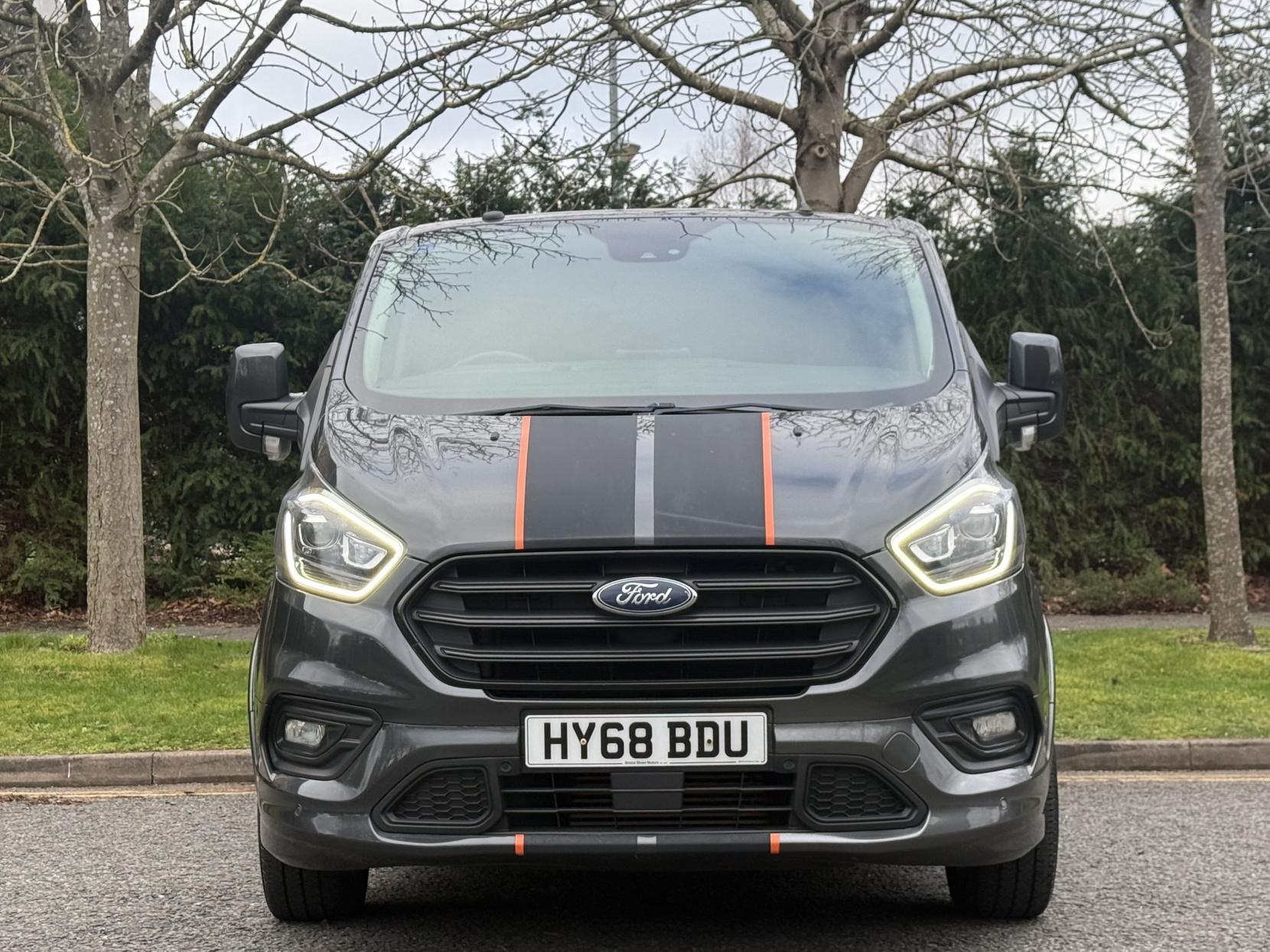 Ford Transit Custom 2.0 310 EcoBlue Sport Crew Van Double Cab 6dr Diesel Auto L1 H1 Euro 6 (s/s) (5 Seat) (170 ps)