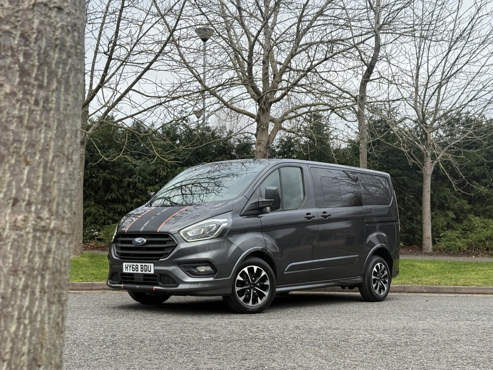 Ford Transit Custom 2.0 310 EcoBlue Sport Crew Van Double Cab 6dr Diesel Auto L1 H1 Euro 6 (s/s) (5 Seat) (170 ps)