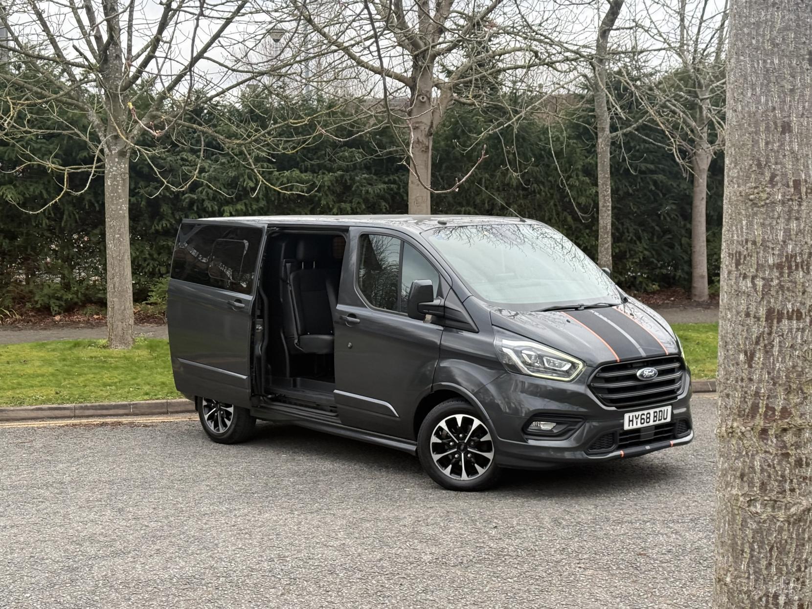 Ford Transit Custom 2.0 310 EcoBlue Sport Crew Van Double Cab 6dr Diesel Auto L1 H1 Euro 6 (s/s) (5 Seat) (170 ps)