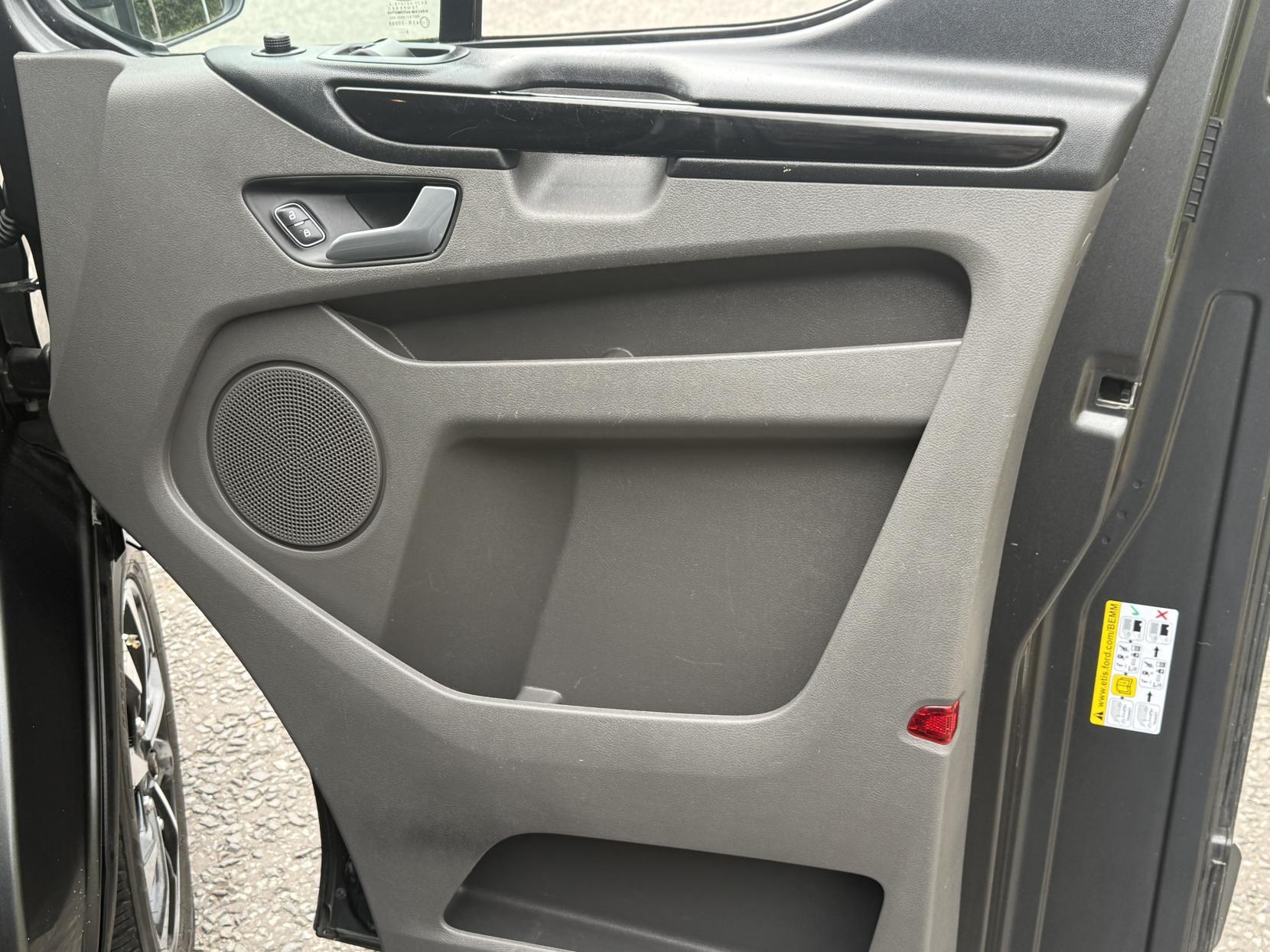 Ford Transit Custom 2.0 310 EcoBlue Sport Crew Van Double Cab 6dr Diesel Auto L1 H1 Euro 6 (s/s) (5 Seat) (170 ps)