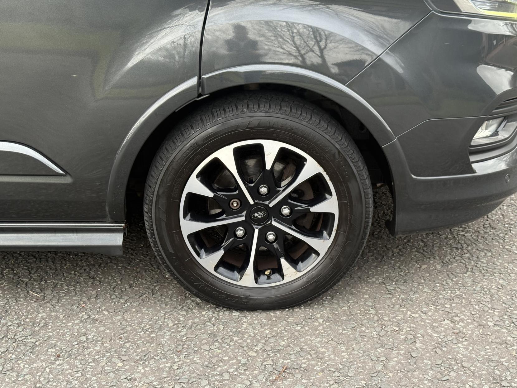 Ford Transit Custom 2.0 310 EcoBlue Sport Crew Van Double Cab 6dr Diesel Auto L1 H1 Euro 6 (s/s) (5 Seat) (170 ps)