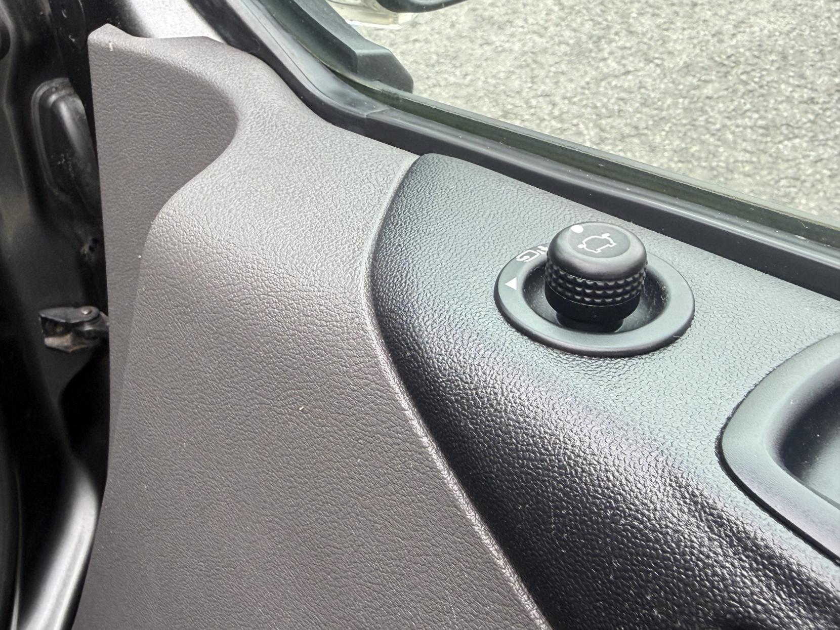 Ford Transit Custom 2.0 310 EcoBlue Sport Crew Van Double Cab 6dr Diesel Auto L1 H1 Euro 6 (s/s) (5 Seat) (170 ps)