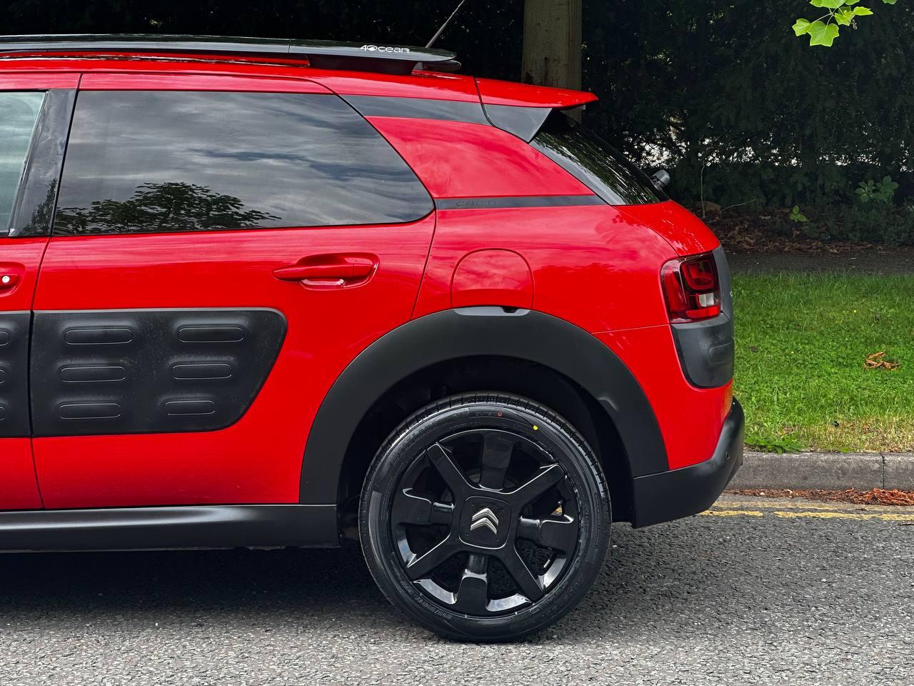 Citroen C4 Cactus 1.2 PureTech Flair Hatchback 5dr Petrol Manual Euro 6 (Euro 6) (82 ps)