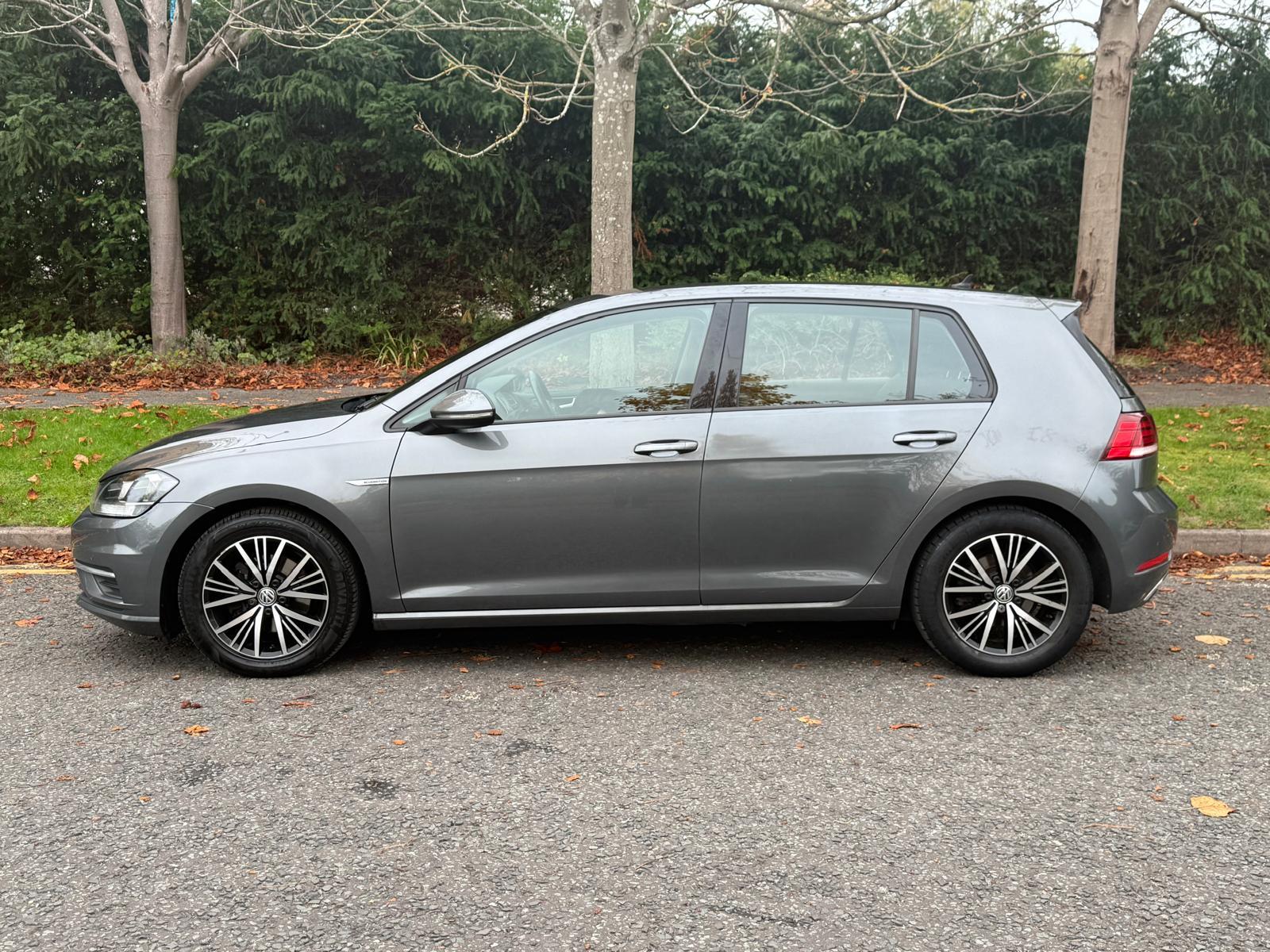 Volkswagen Golf 1.5 TSI EVO SE Nav Hatchback 5dr Petrol Manual Euro 6 (s/s) (130 ps)