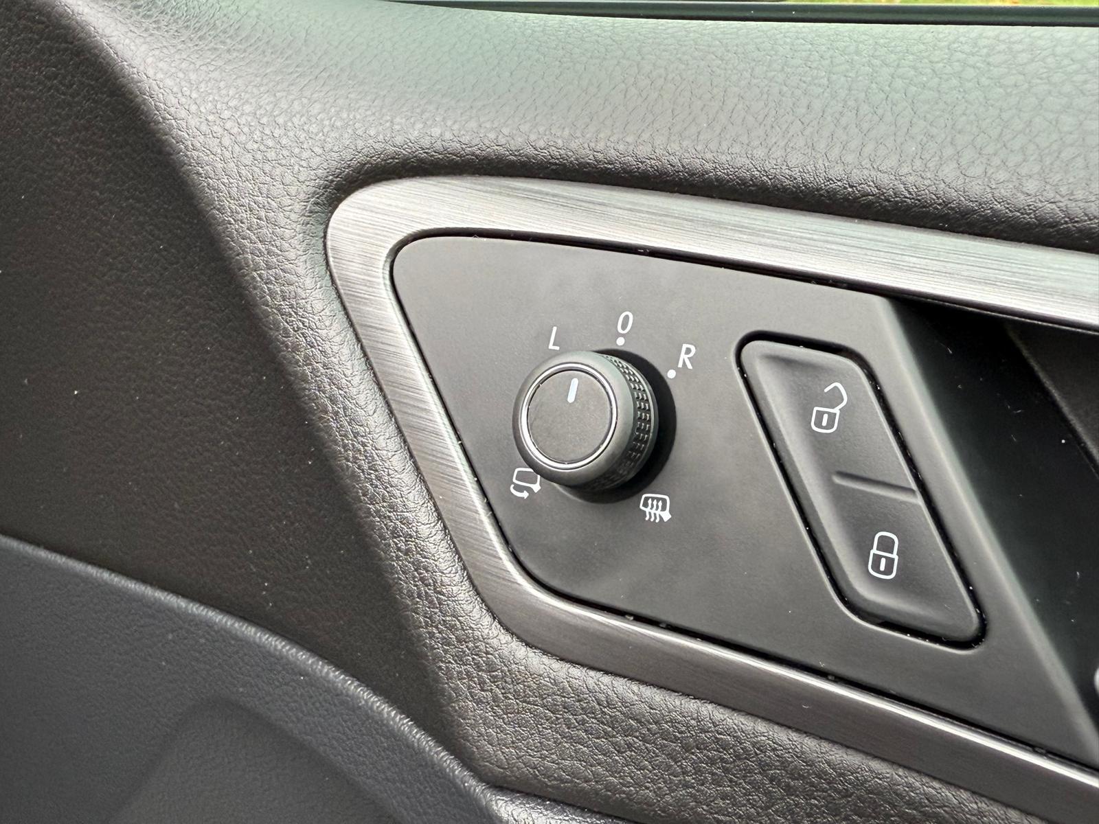 Volkswagen Golf 1.5 TSI EVO SE Nav Hatchback 5dr Petrol Manual Euro 6 (s/s) (130 ps)