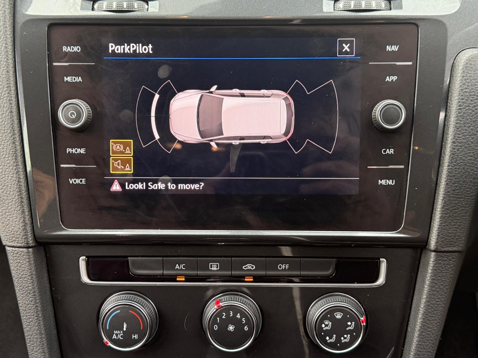 Volkswagen Golf 1.5 TSI EVO SE Nav Hatchback 5dr Petrol Manual Euro 6 (s/s) (130 ps)