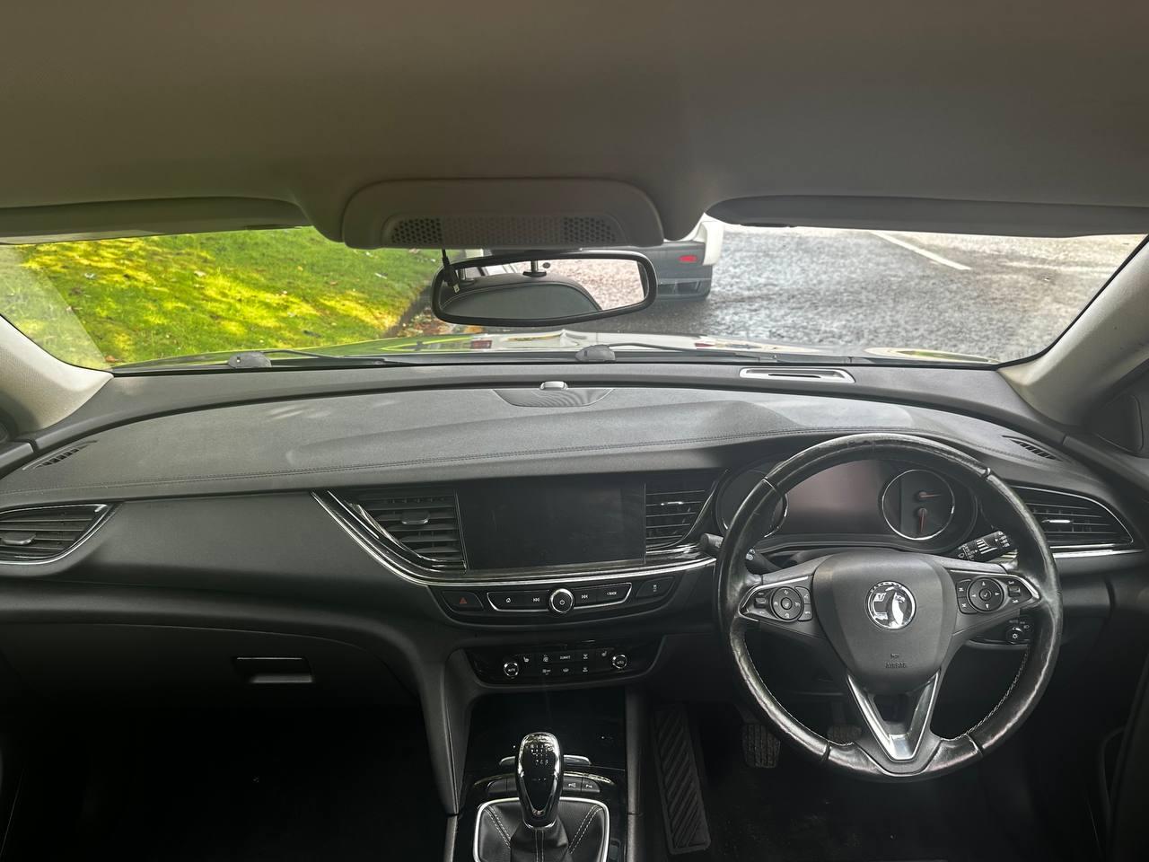 Vauxhall Insignia 1.5i Turbo Elite Nav Grand Sport 5dr Petrol Manual Euro 6 (s/s) (165 ps)