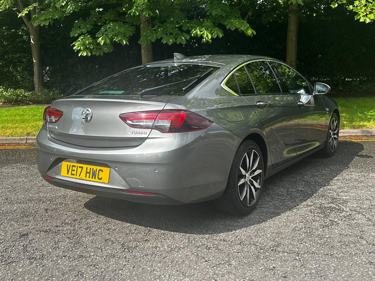 Vauxhall Insignia 1.5i Turbo Elite Nav Grand Sport 5dr Petrol Manual Euro 6 (s/s) (165 ps)