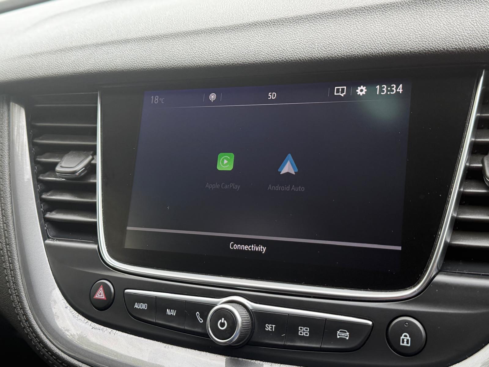 Vauxhall Grandland X 1.6 Turbo D BlueInjection Sport Nav SUV 5dr Diesel Auto Euro 6 (s/s) (120 ps)