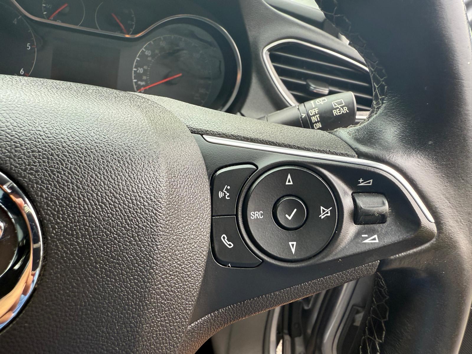 Vauxhall Grandland X 1.6 Turbo D BlueInjection Sport Nav SUV 5dr Diesel Auto Euro 6 (s/s) (120 ps)