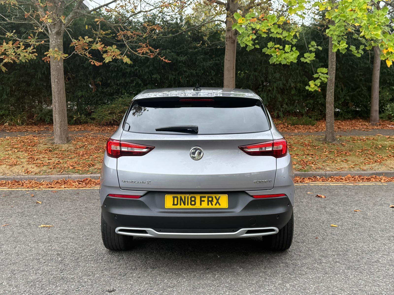 Vauxhall Grandland X 1.6 Turbo D BlueInjection Sport Nav SUV 5dr Diesel Auto Euro 6 (s/s) (120 ps)