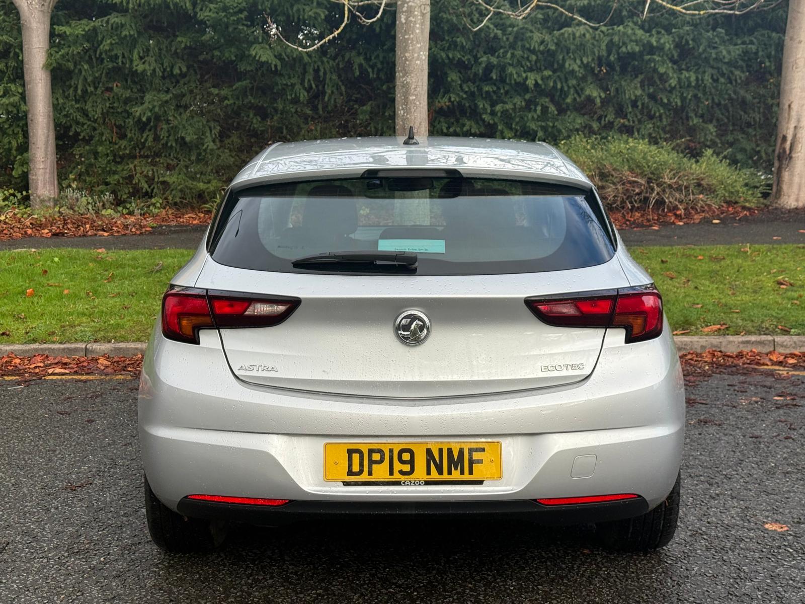 Vauxhall Astra 1.0i Turbo ecoTEC SRi Nav Hatchback 5dr Petrol Manual Euro 6 (s/s) (105 ps)