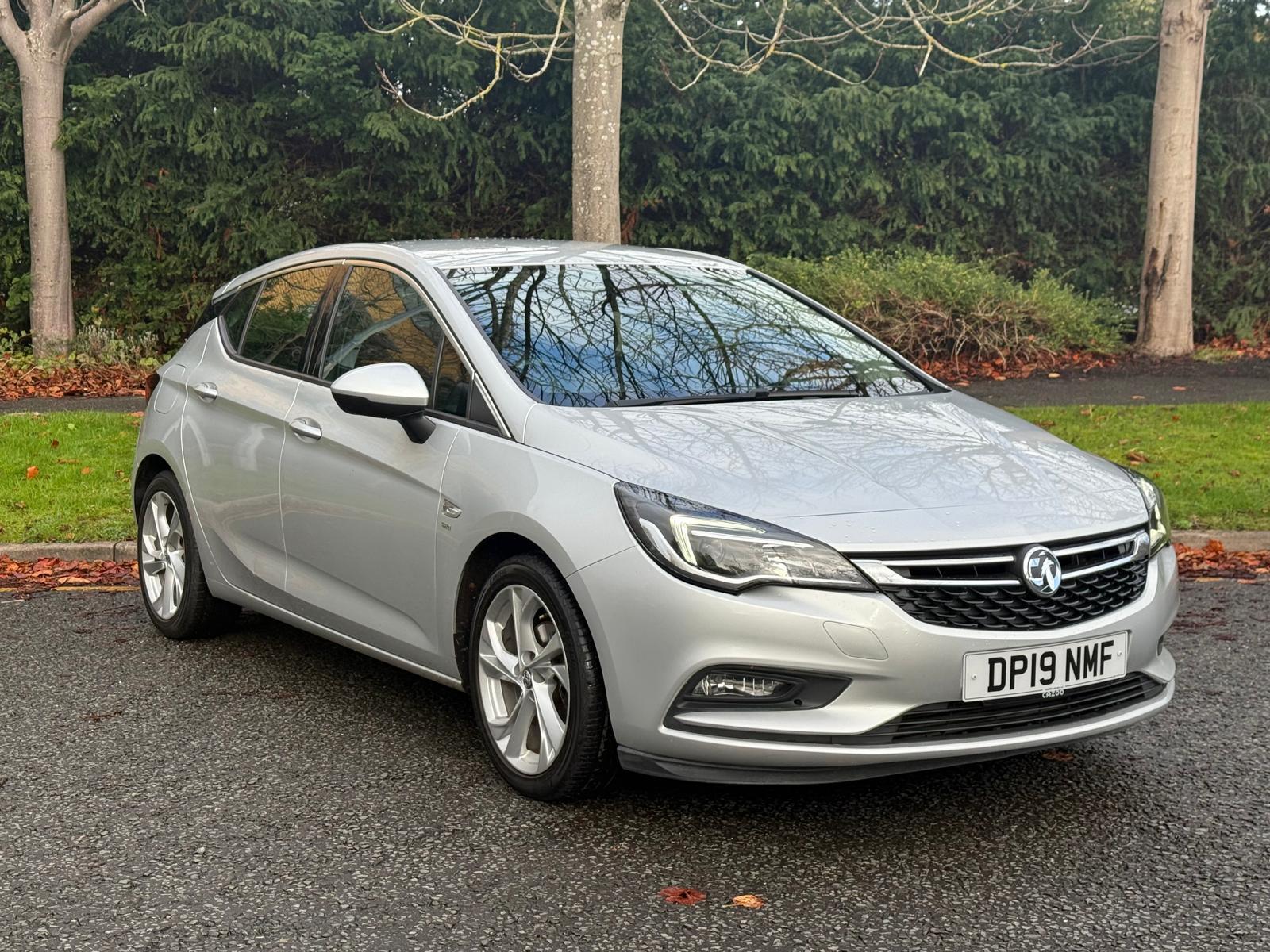 Vauxhall Astra 1.0i Turbo ecoTEC SRi Nav Hatchback 5dr Petrol Manual Euro 6 (s/s) (105 ps)
