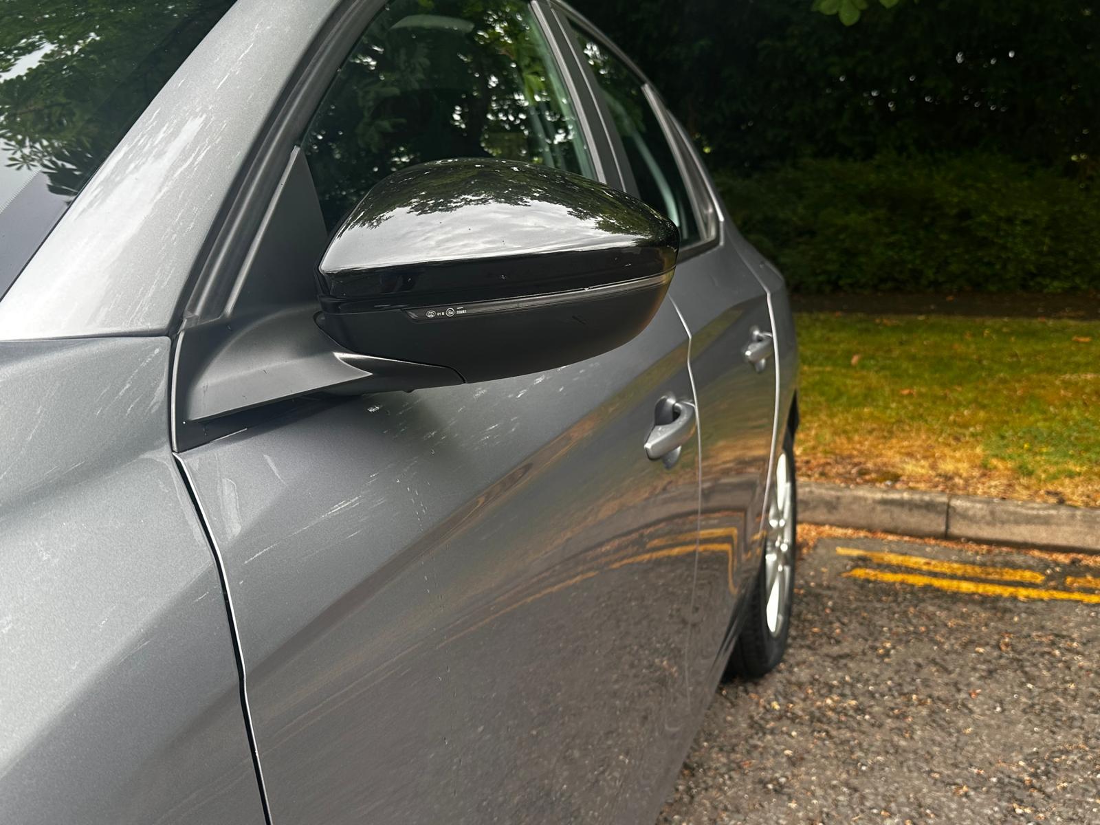 Vauxhall Corsa 1.2 SE Premium Hatchback 5dr Petrol Manual Euro 6 (75 ps)