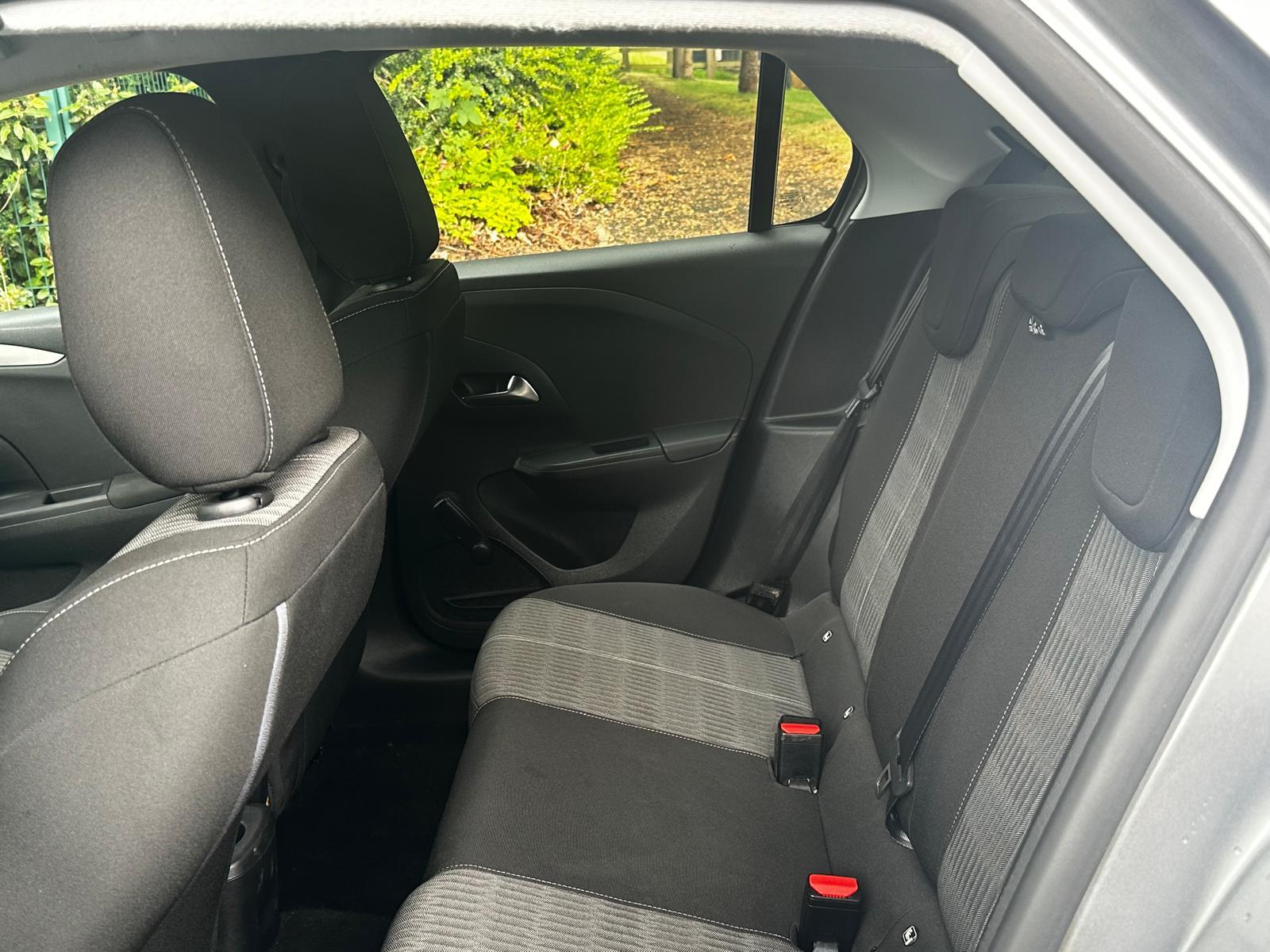 Vauxhall Corsa 1.2 SE Premium Hatchback 5dr Petrol Manual Euro 6 (75 ps)