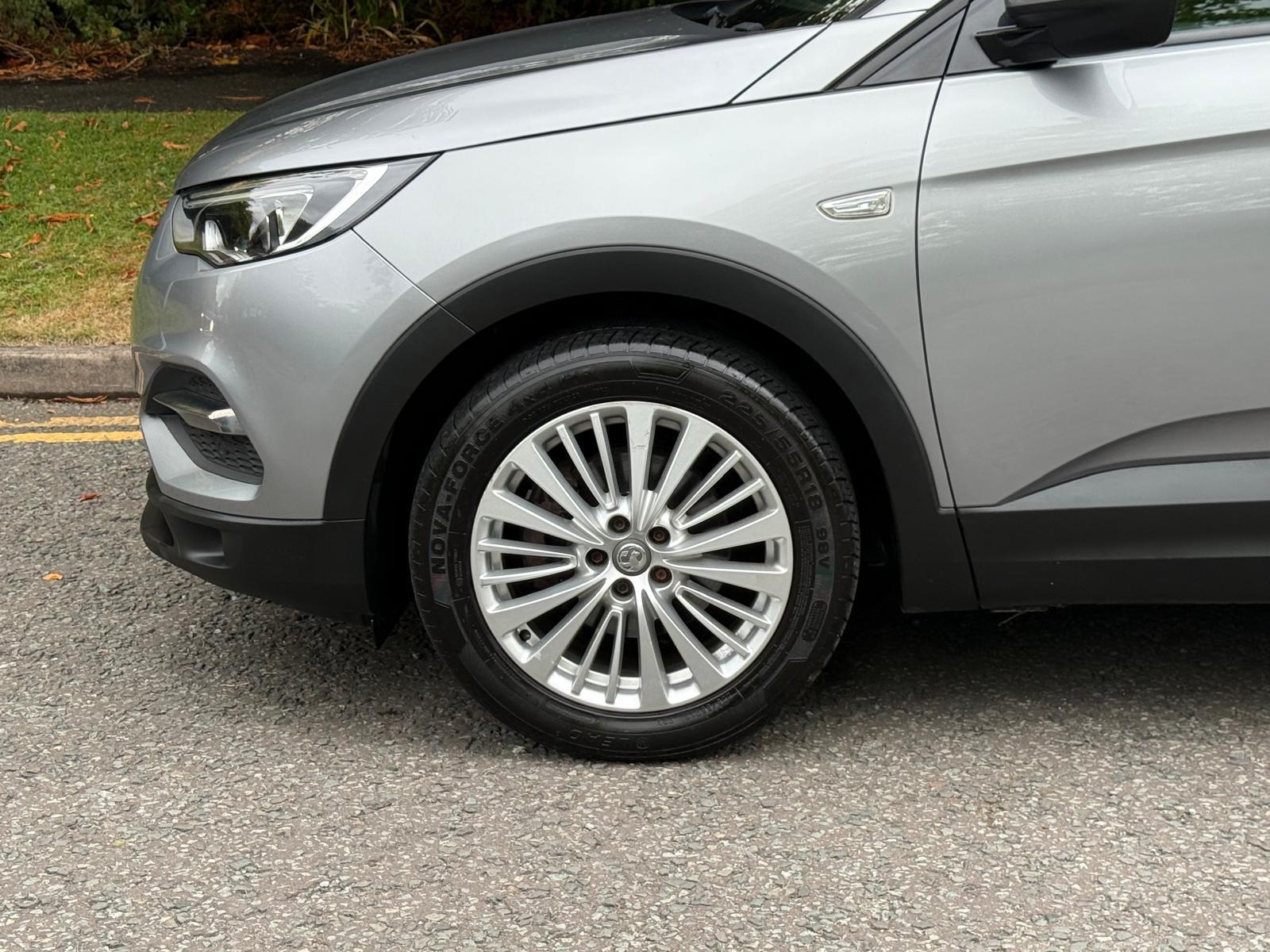 Vauxhall Grandland X 1.2 Turbo SE SUV 5dr Petrol Manual Euro 6 (s/s) (130 ps)