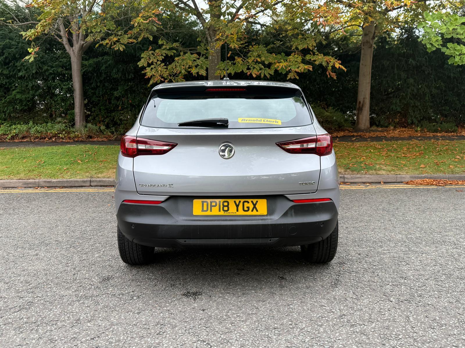 Vauxhall Grandland X 1.2 Turbo SE SUV 5dr Petrol Manual Euro 6 (s/s) (130 ps)